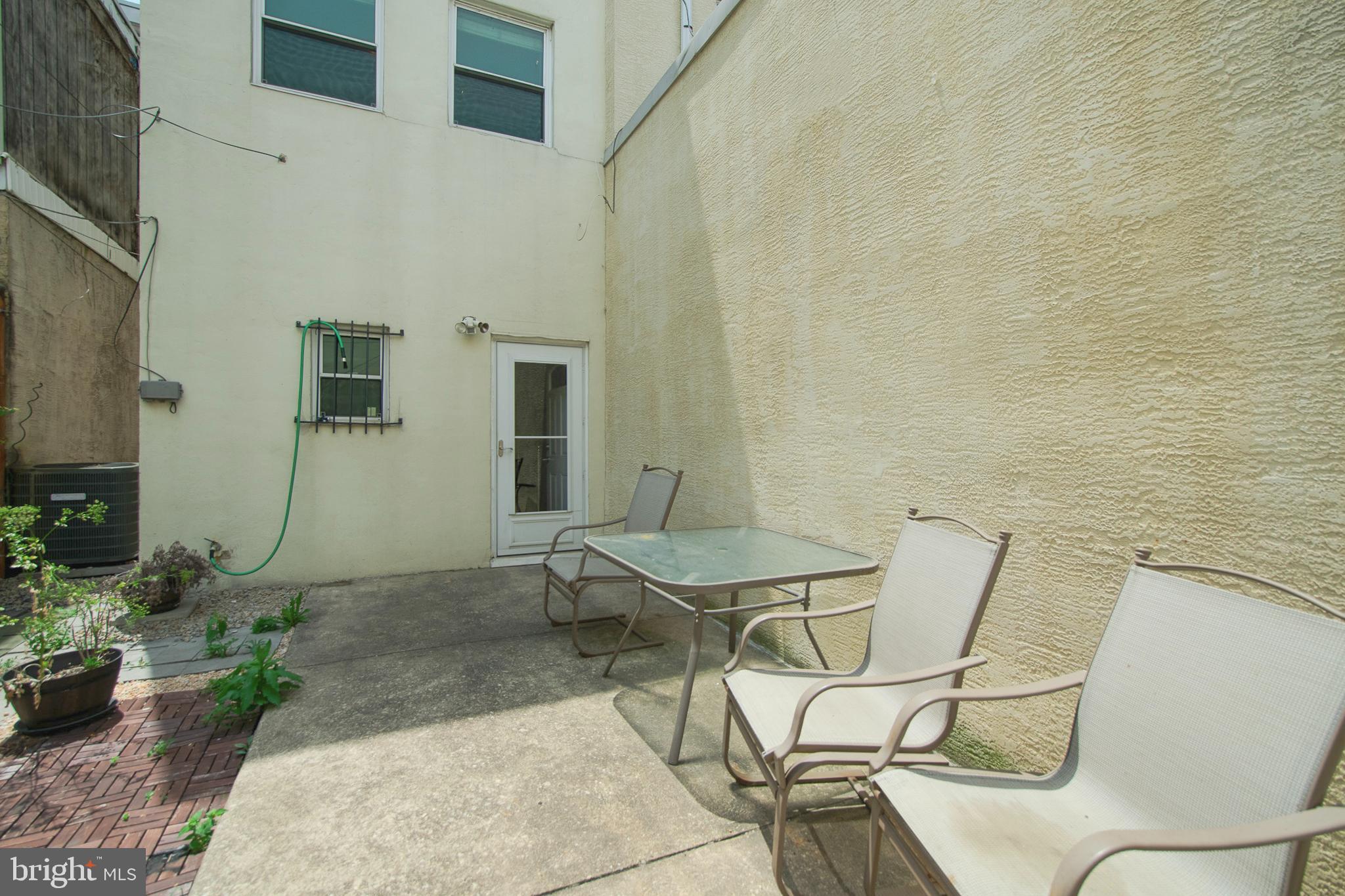 GRADUATE HOSPITAL - Residential Lease