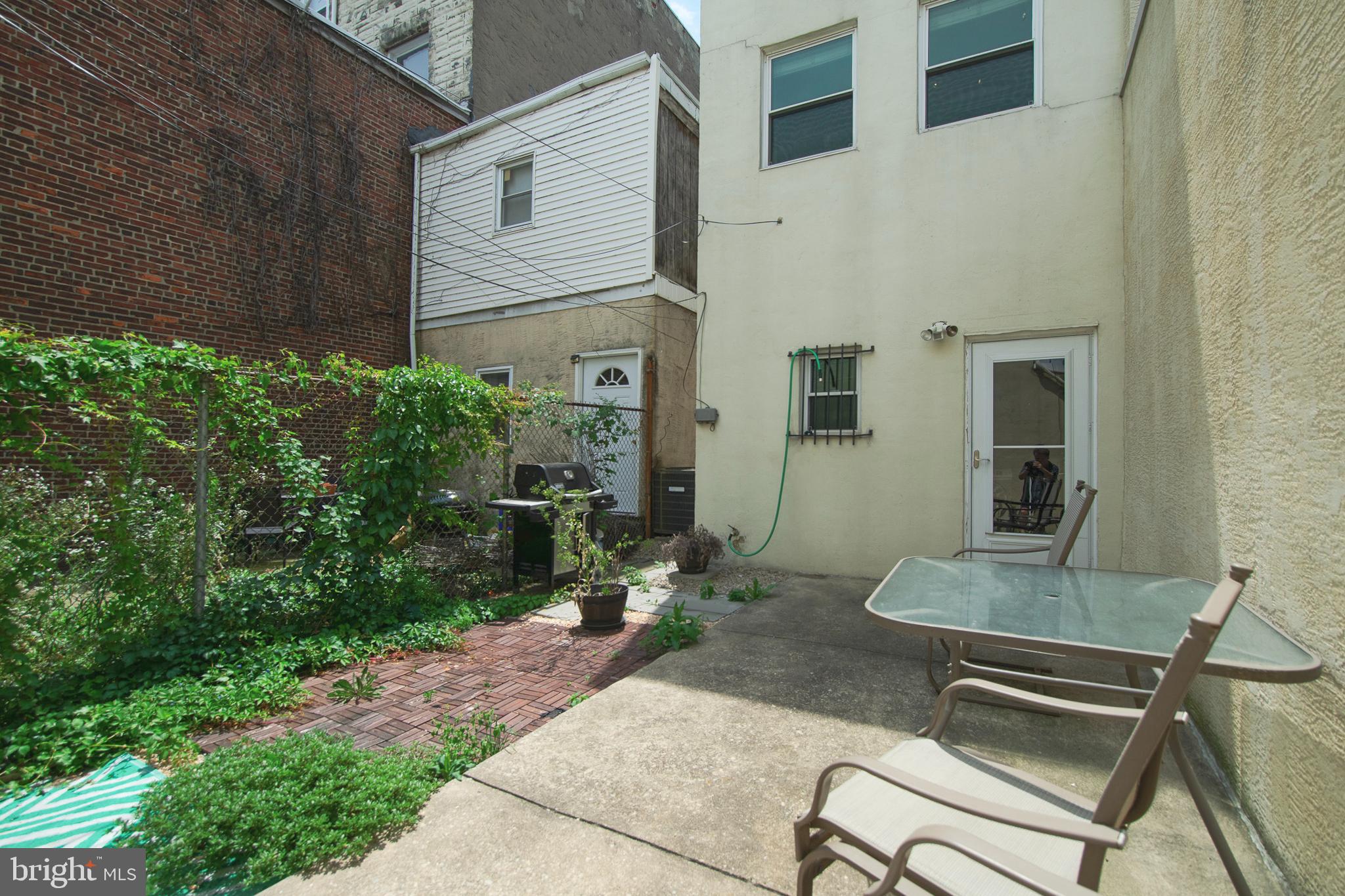 GRADUATE HOSPITAL - Residential Lease