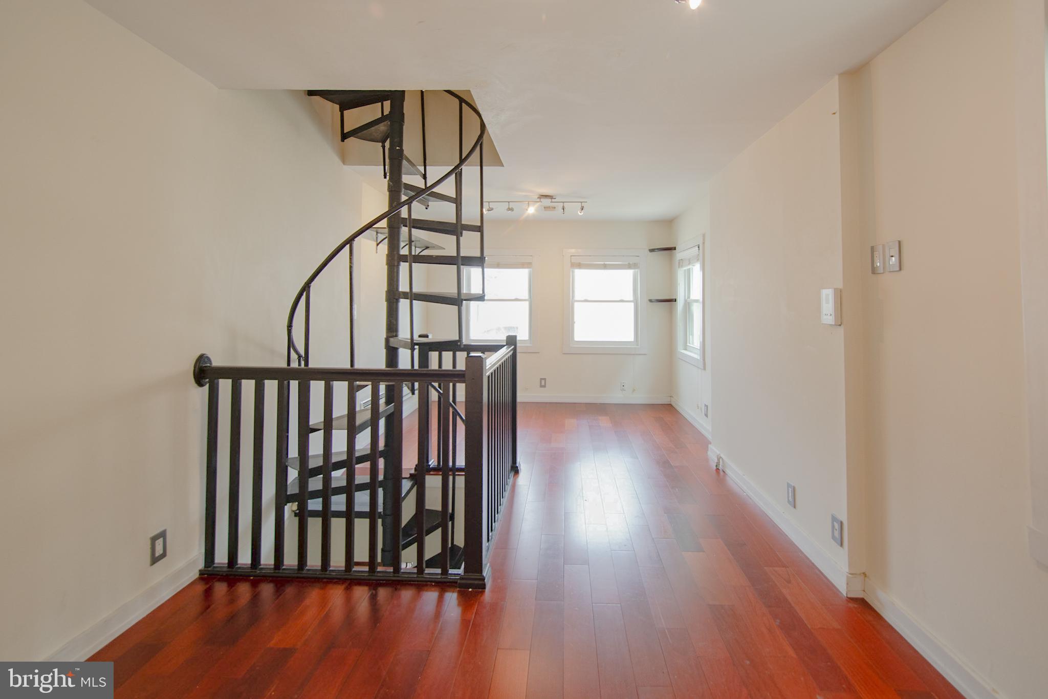 GRADUATE HOSPITAL - Residential Lease