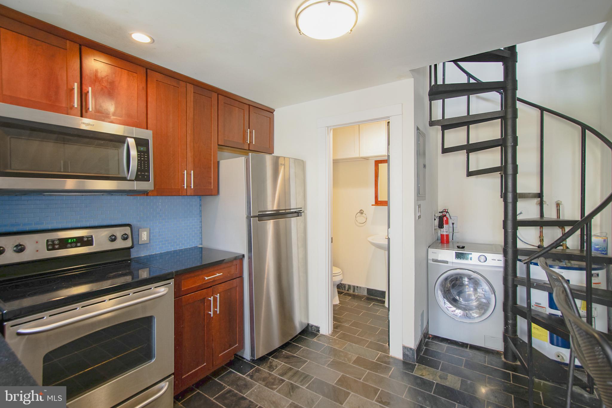 GRADUATE HOSPITAL - Residential Lease