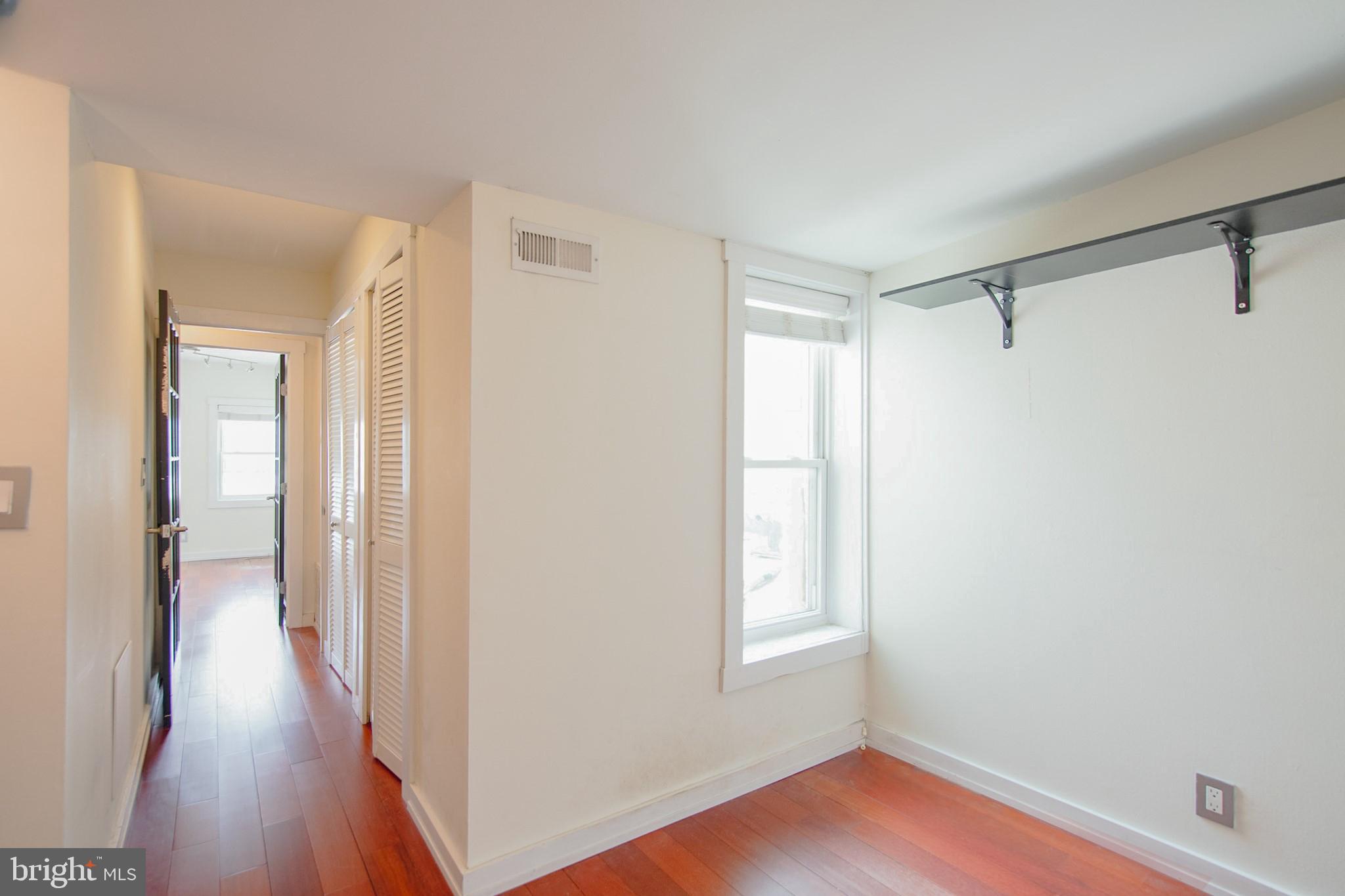 GRADUATE HOSPITAL - Residential Lease