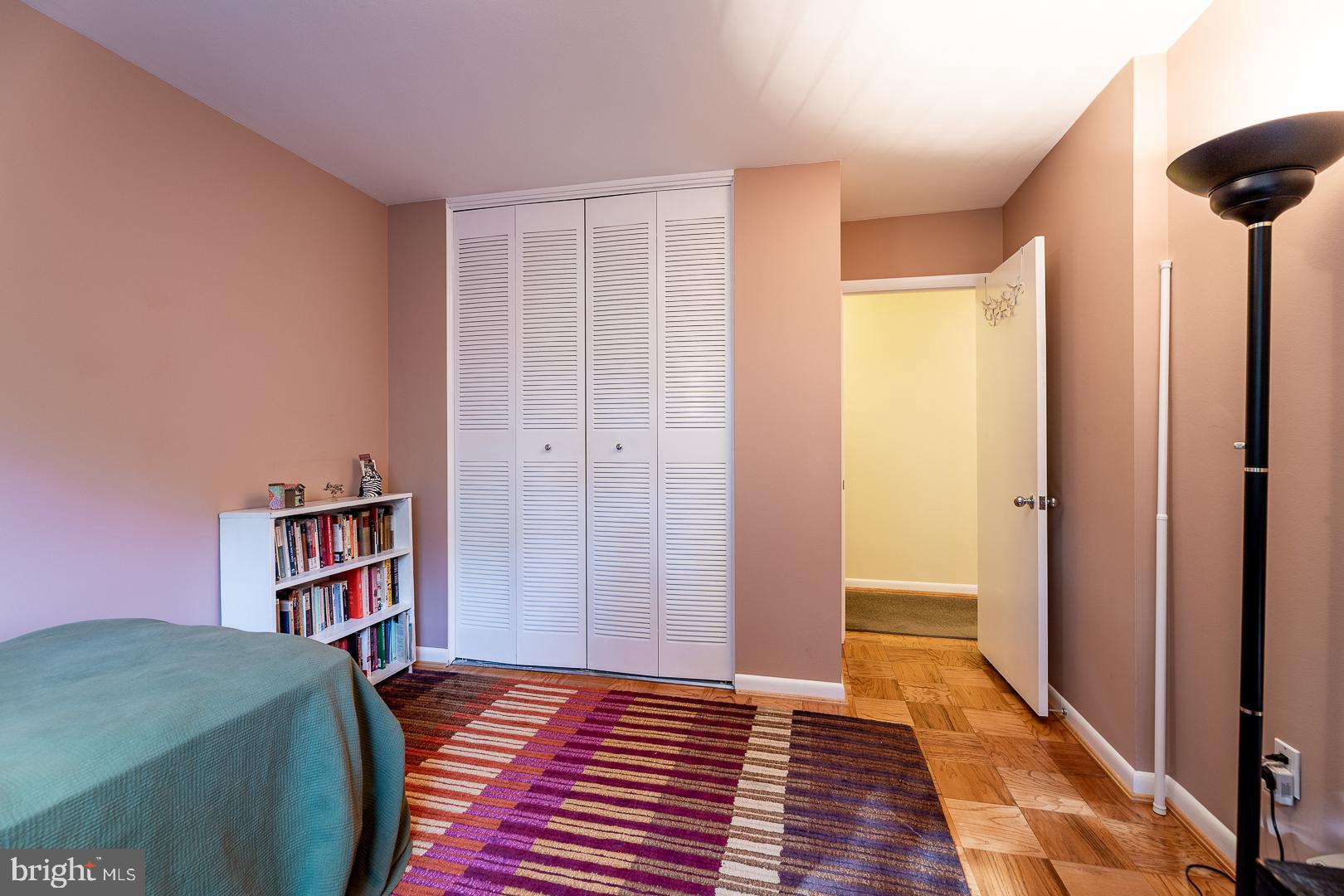 PARKSIDE CONDOMINIUMS - Residential Lease