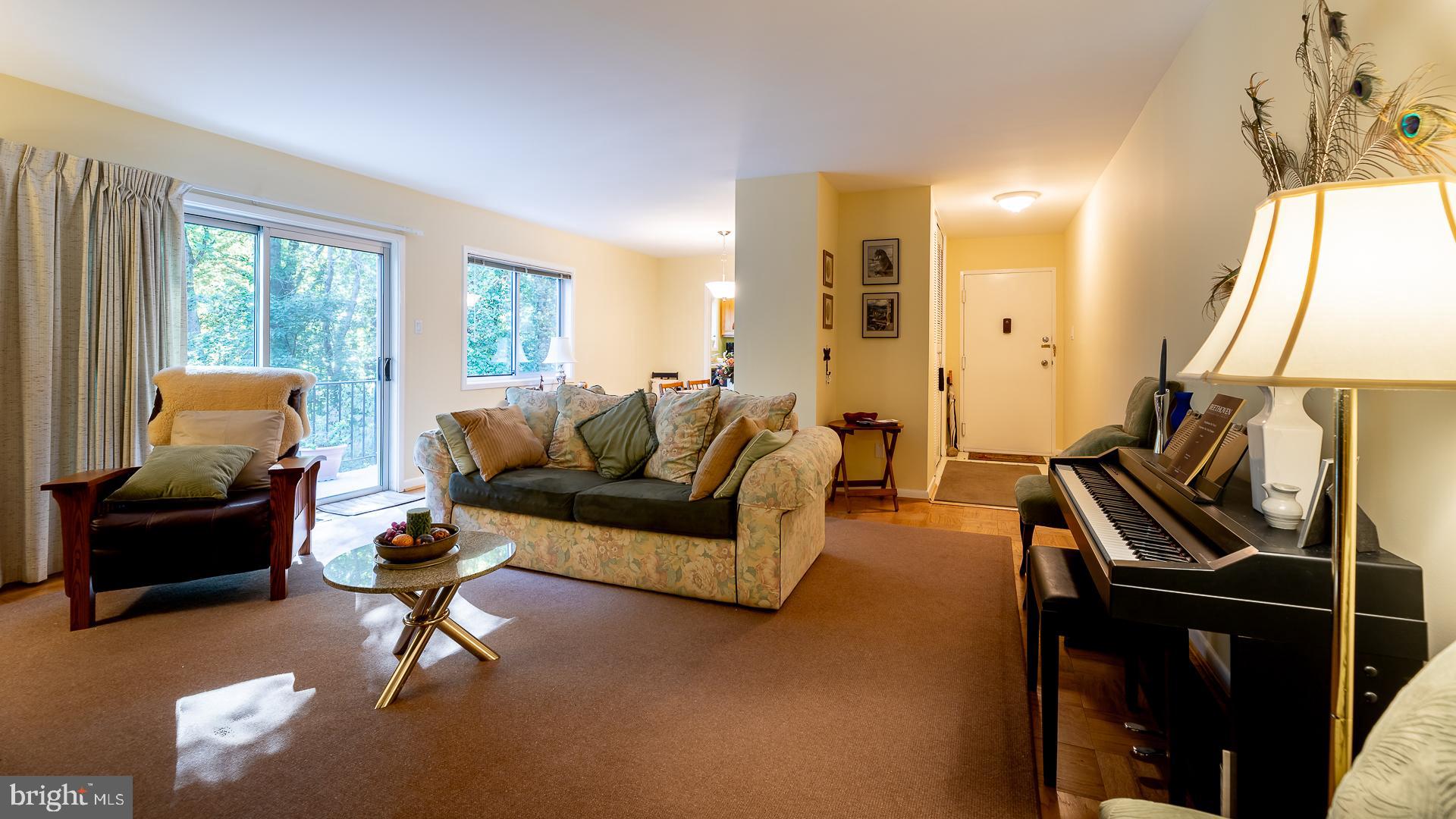 PARKSIDE CONDOMINIUMS - Residential Lease