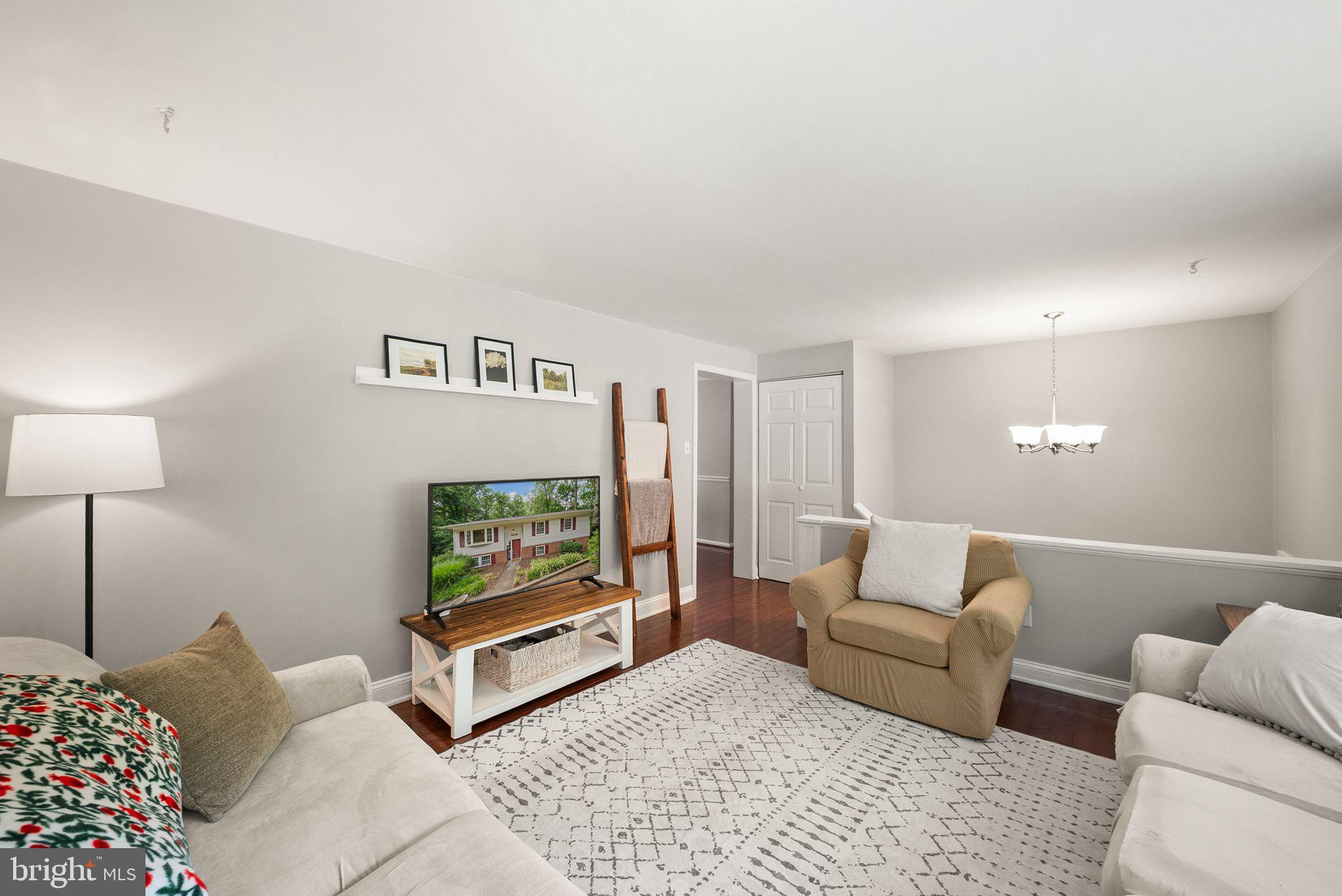 MONTCLAIR - Residential