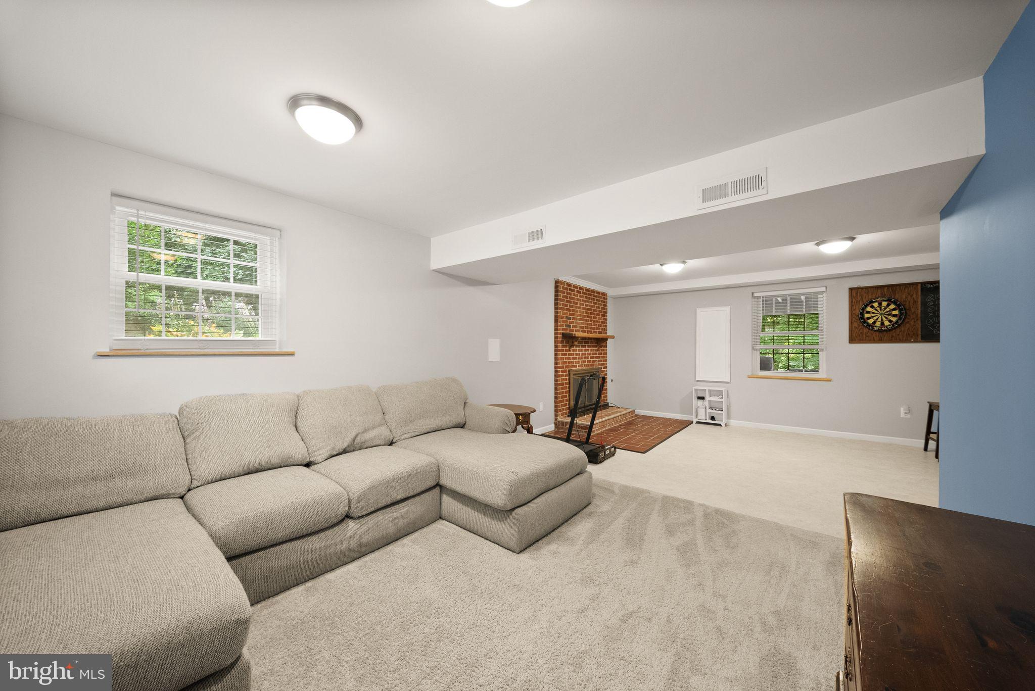 MONTCLAIR - Residential
