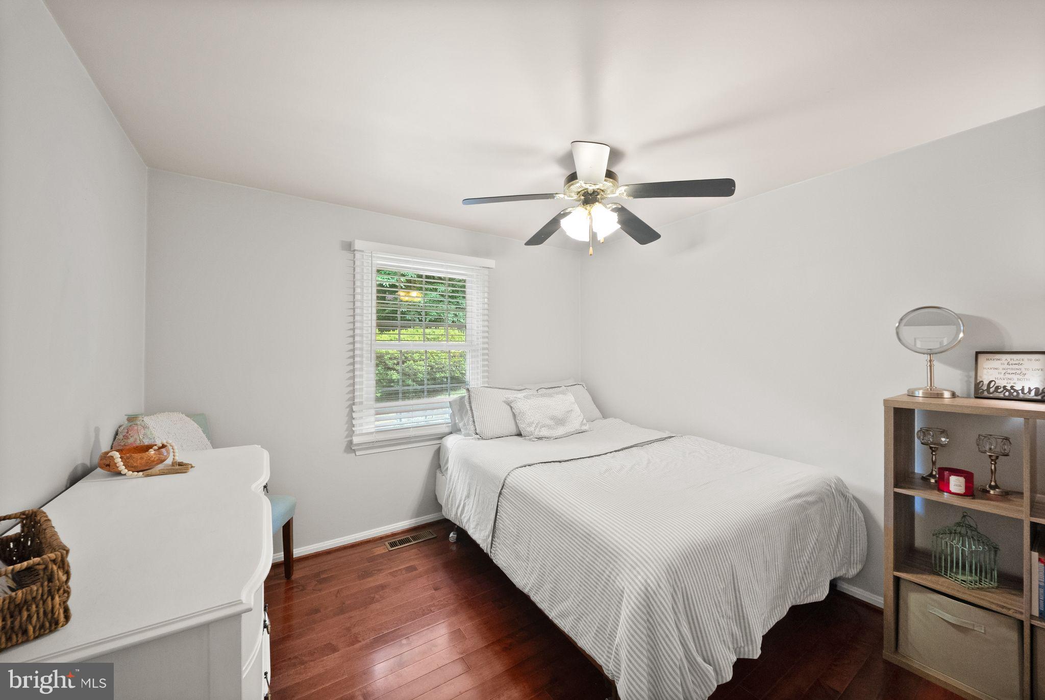MONTCLAIR - Residential