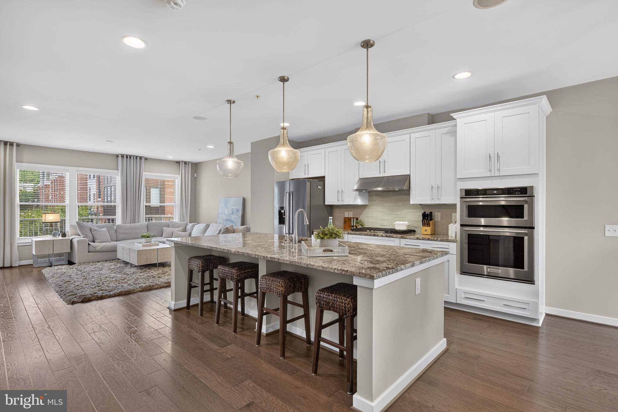 MOUNT VINEYARD - Residential