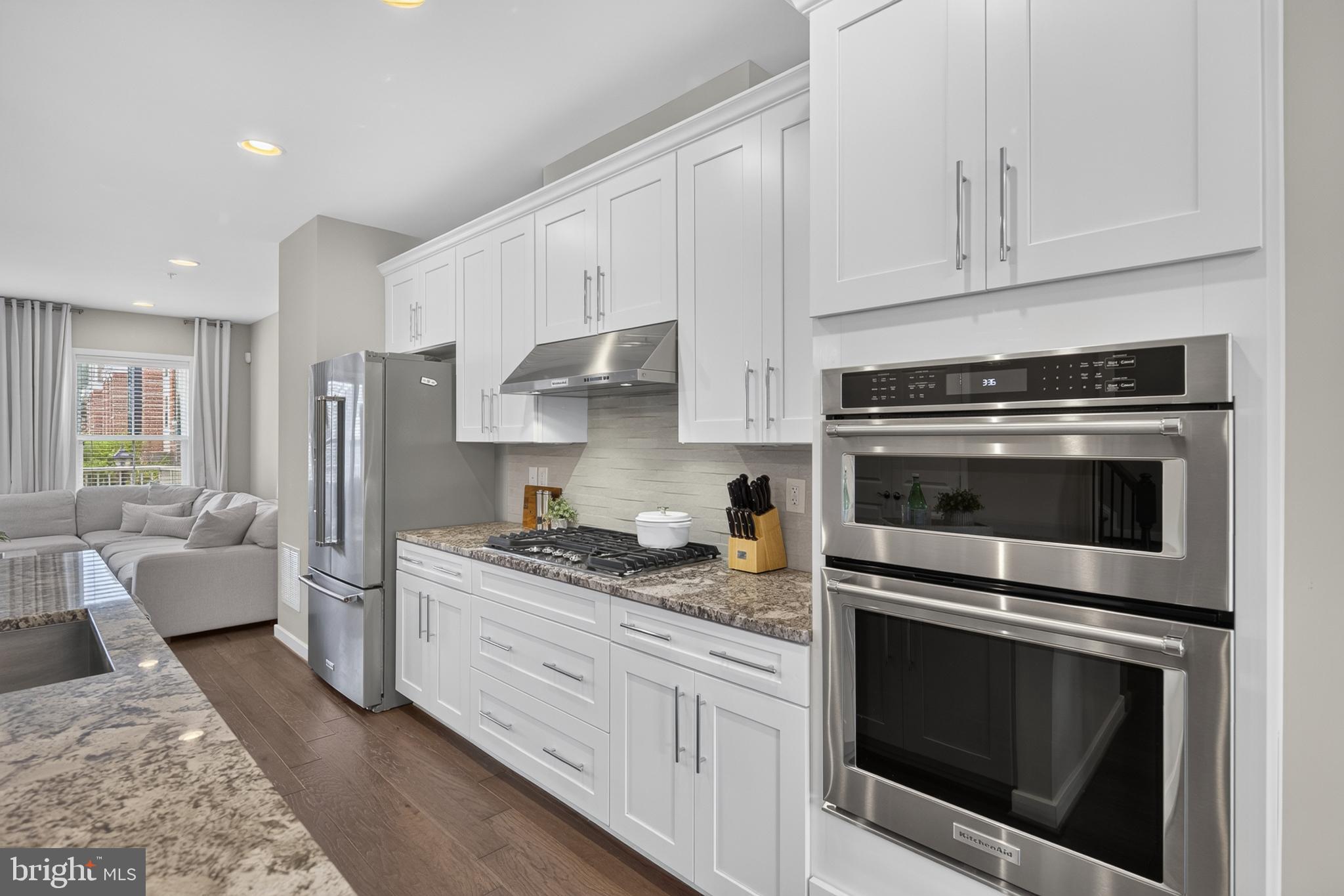 MOUNT VINEYARD - Residential