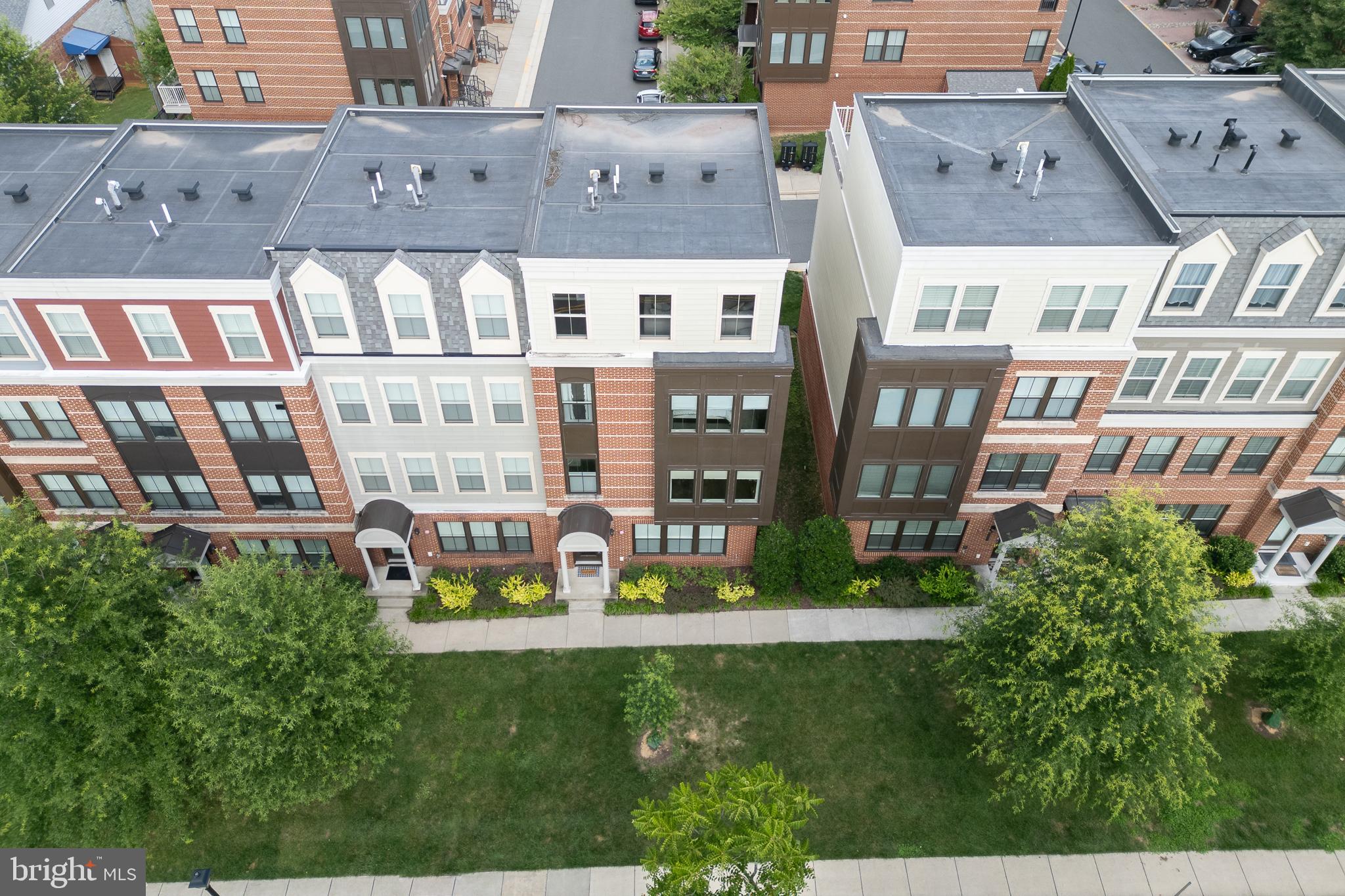 MOUNT VINEYARD - Residential