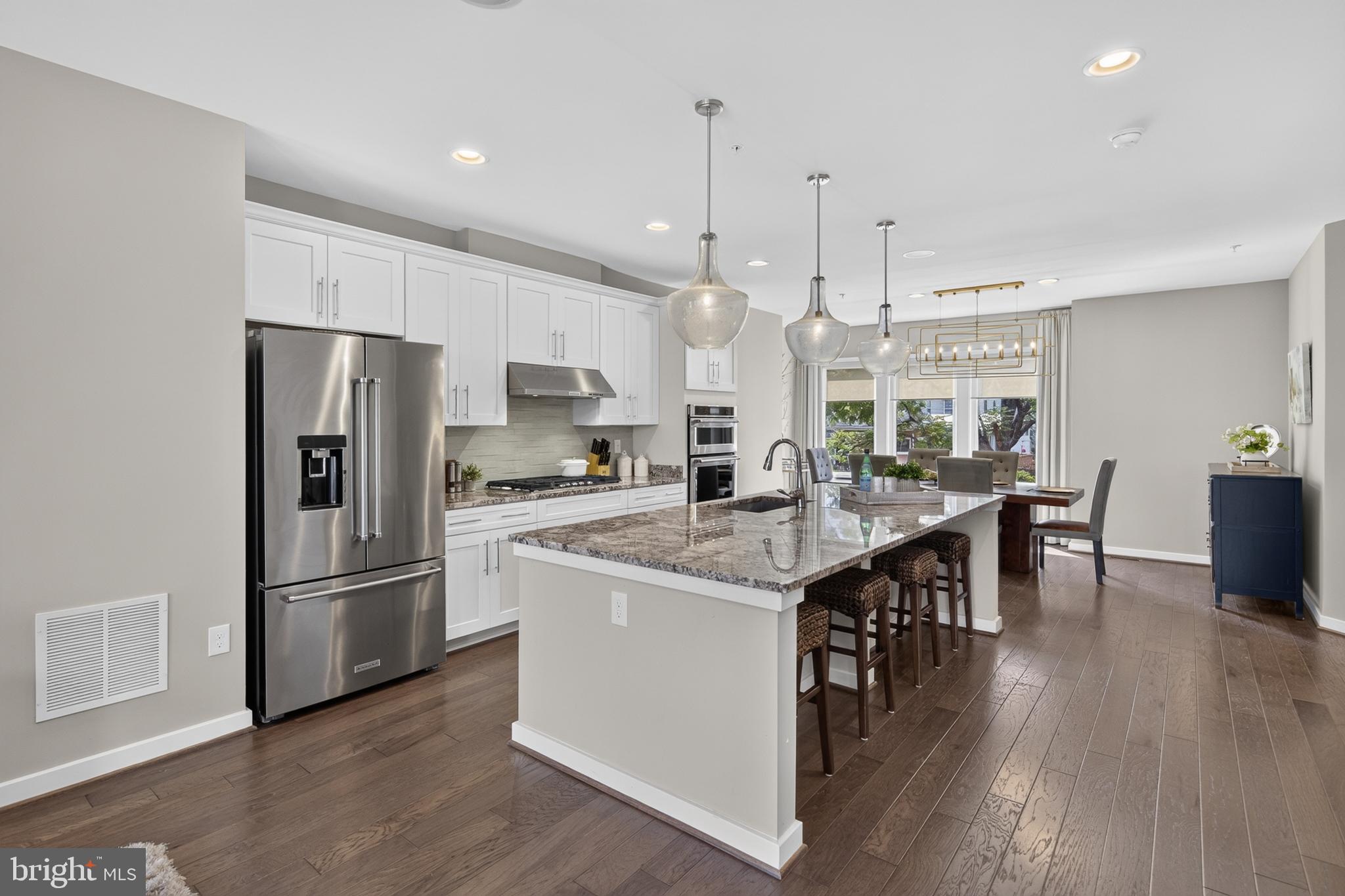 MOUNT VINEYARD - Residential