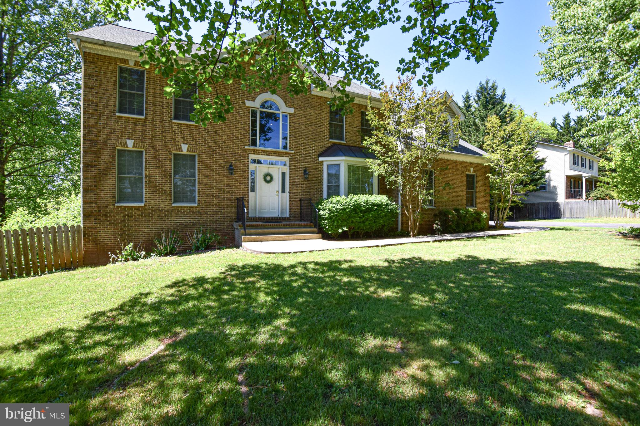 CRESCENT HILLS ESTATES - Residential