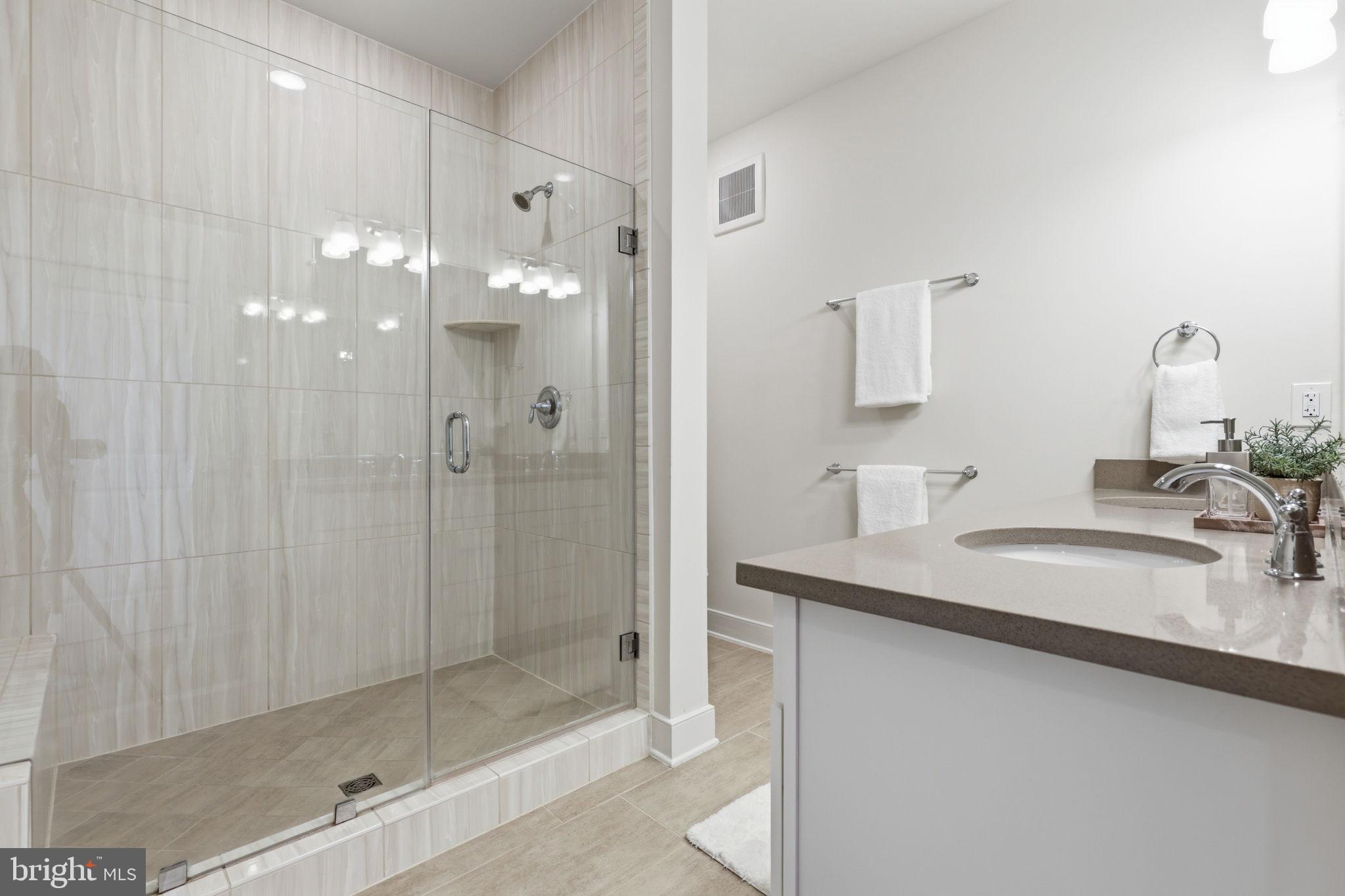 LOFTS AT RESTON STATION - Residential