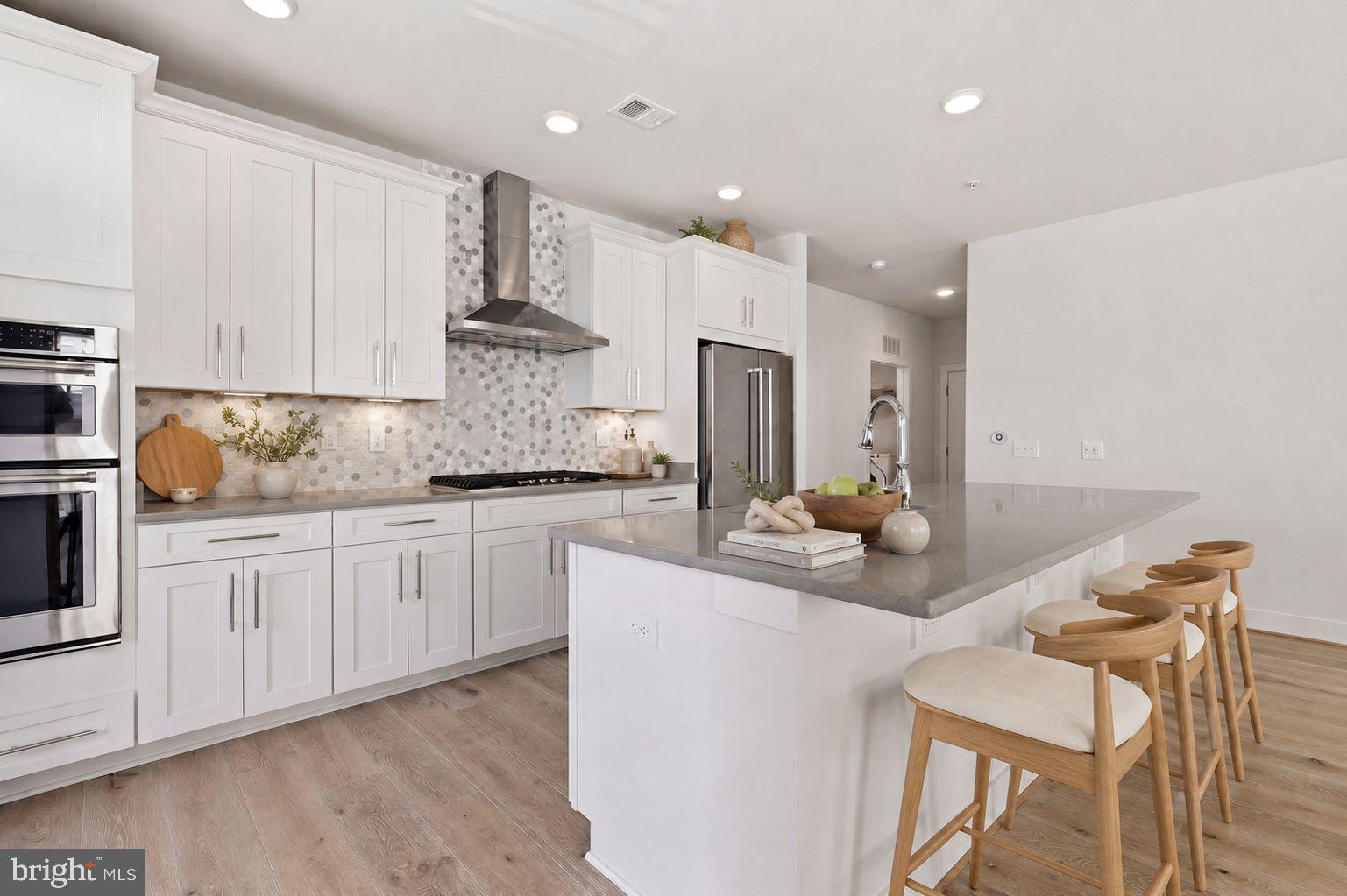 LOFTS AT RESTON STATION - Residential