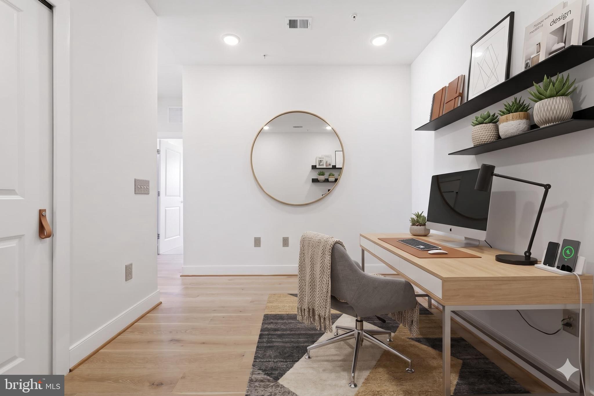 LOFTS AT RESTON STATION - Residential