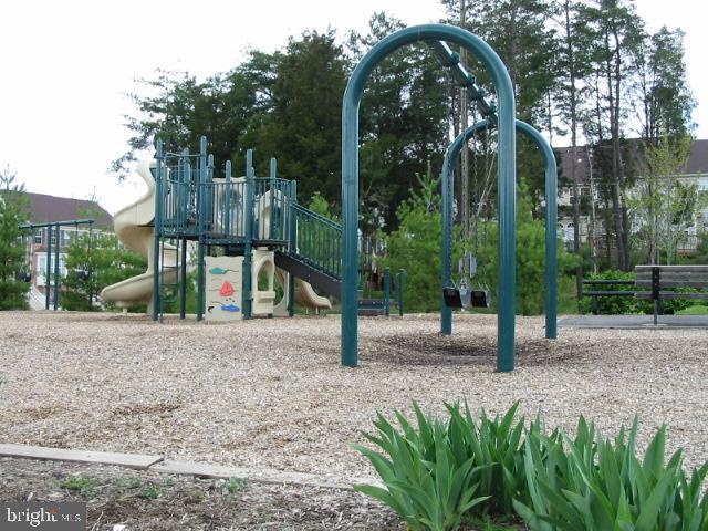 NORTHLAKE - Residential