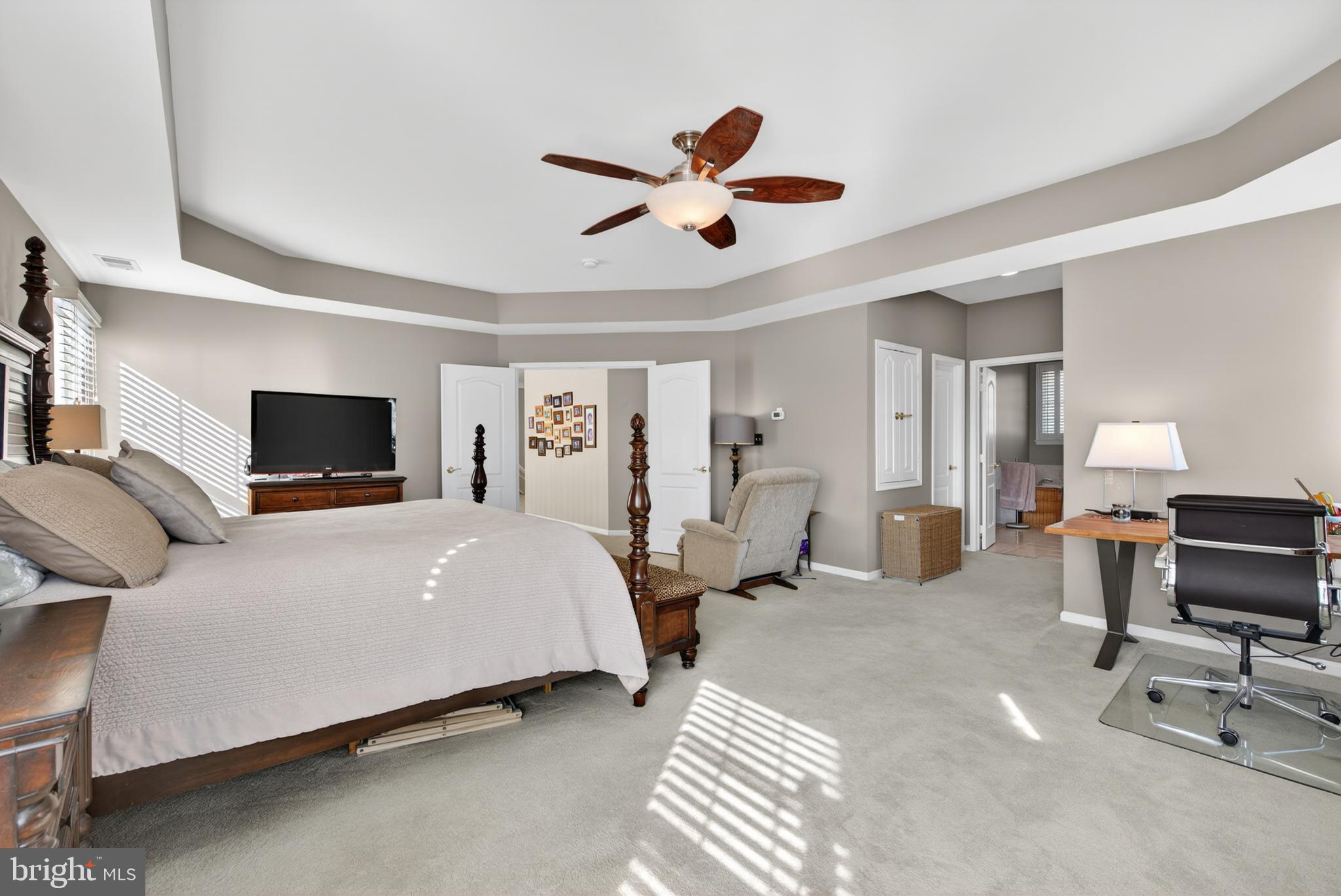 NORTHLAKE - Residential