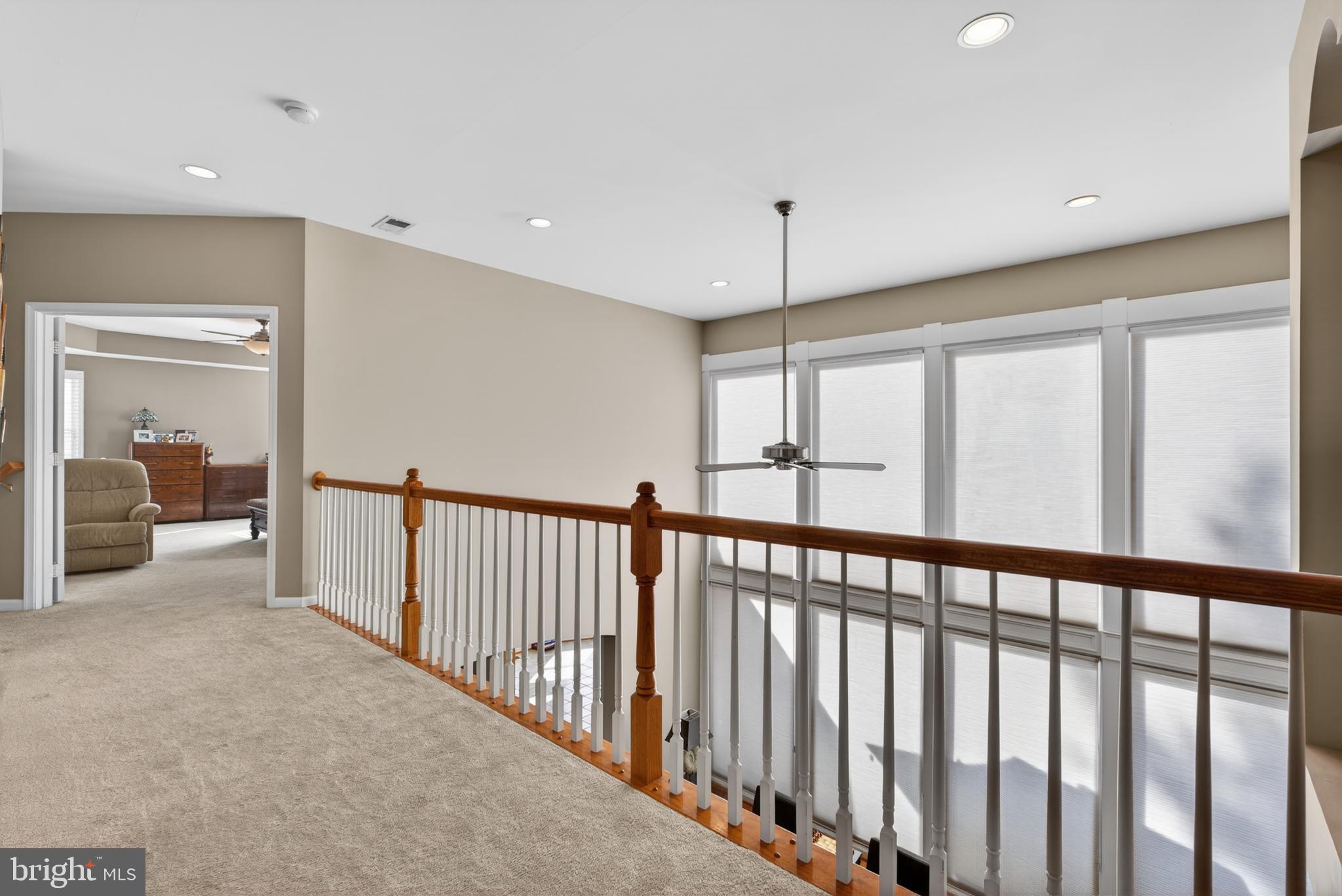 NORTHLAKE - Residential