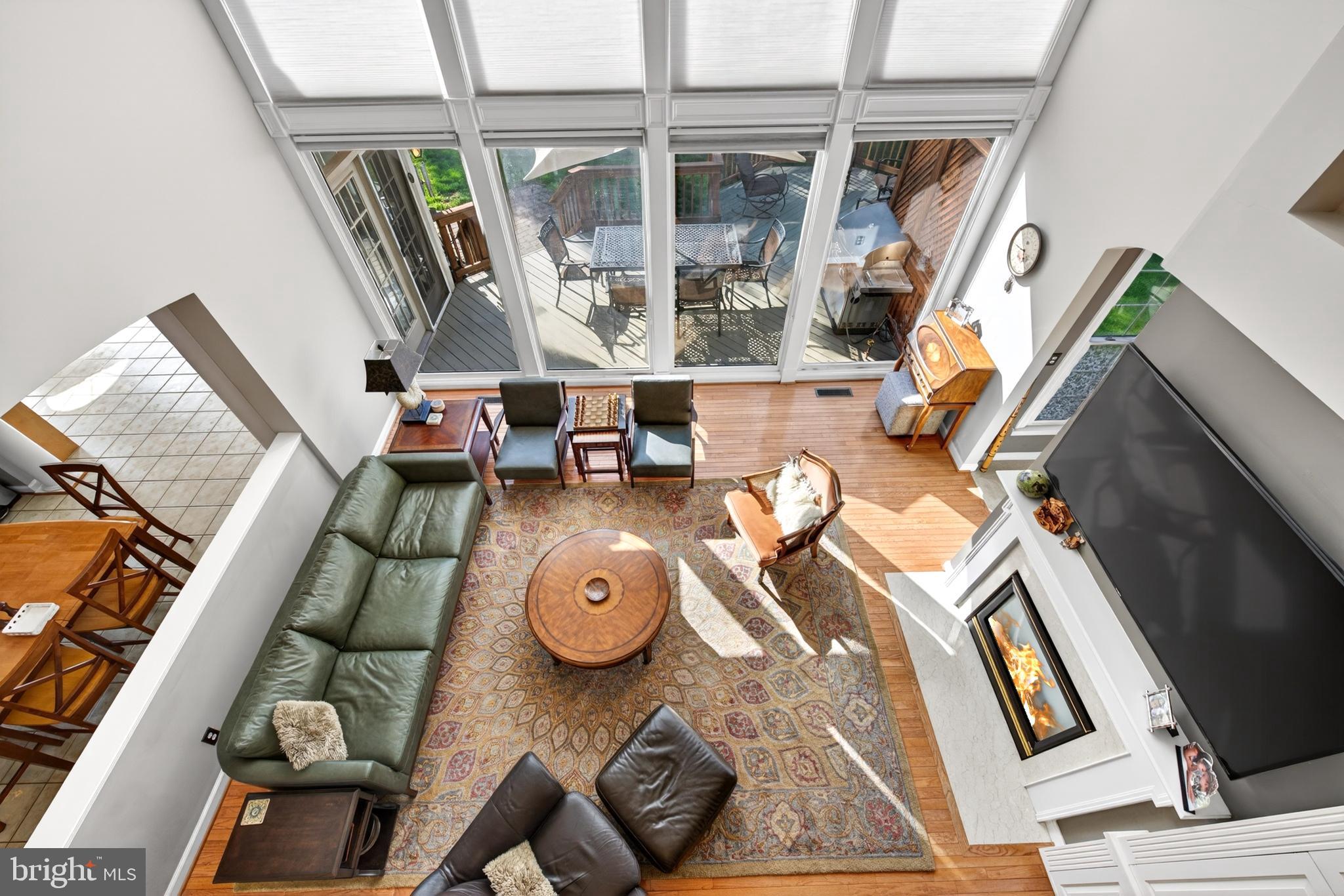 NORTHLAKE - Residential