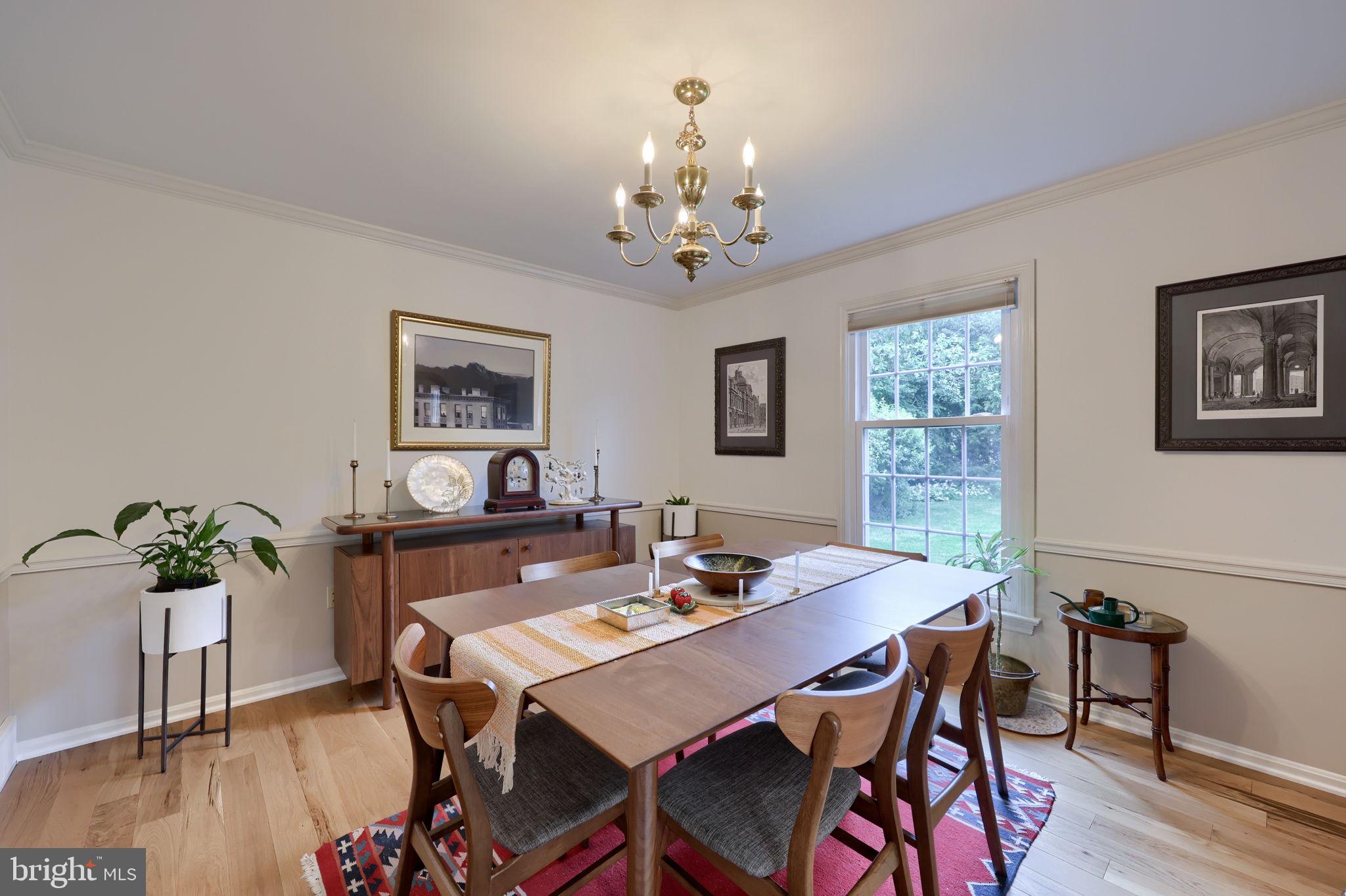 BEVERLY ESTATES - Residential