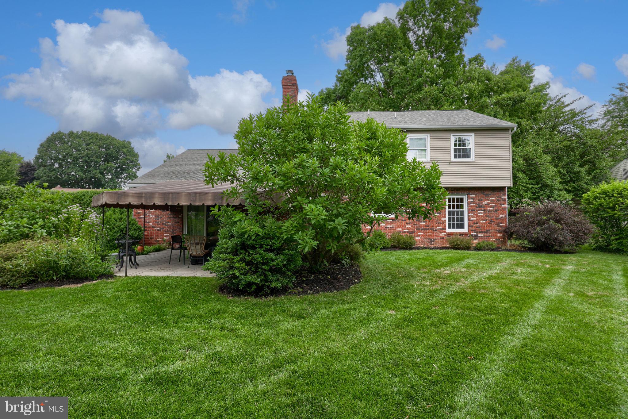 BEVERLY ESTATES - Residential