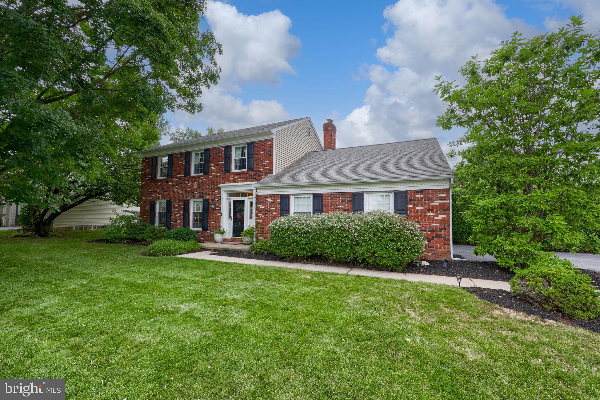 BEVERLY ESTATES - Residential