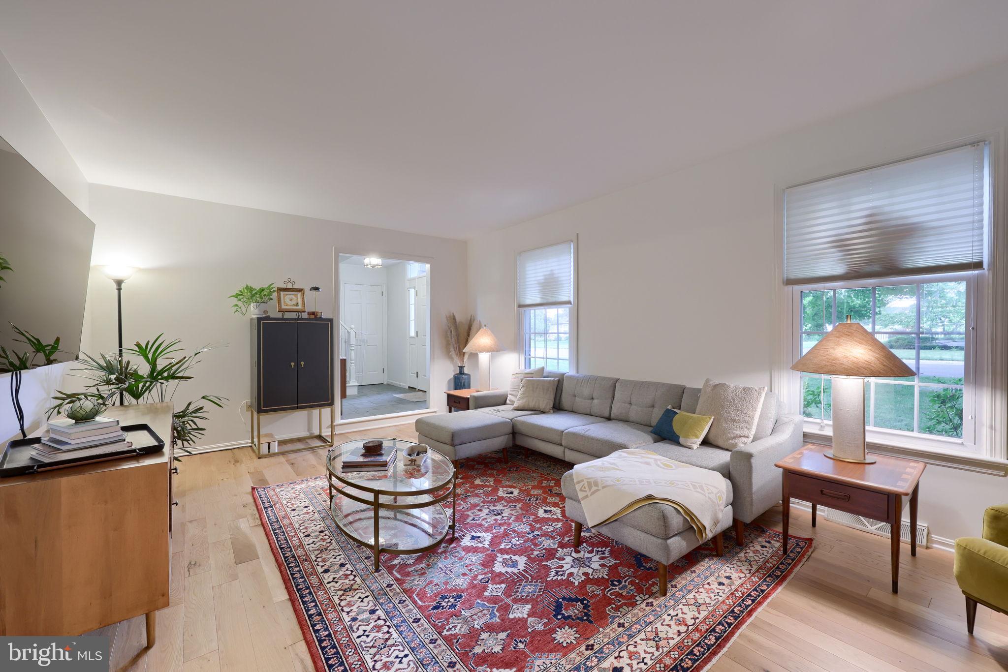 BEVERLY ESTATES - Residential