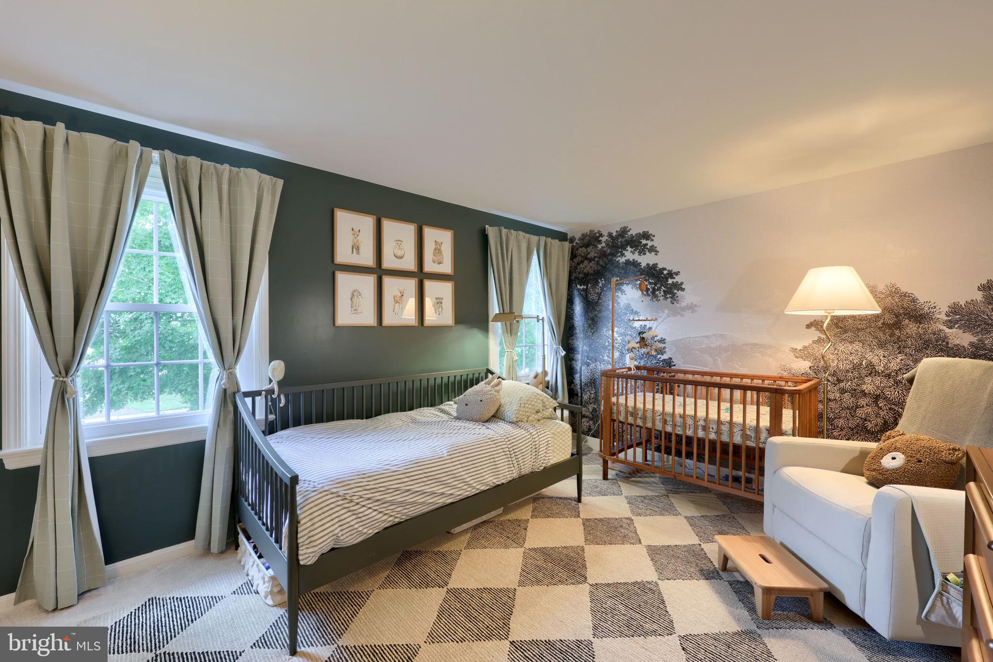 BEVERLY ESTATES - Residential