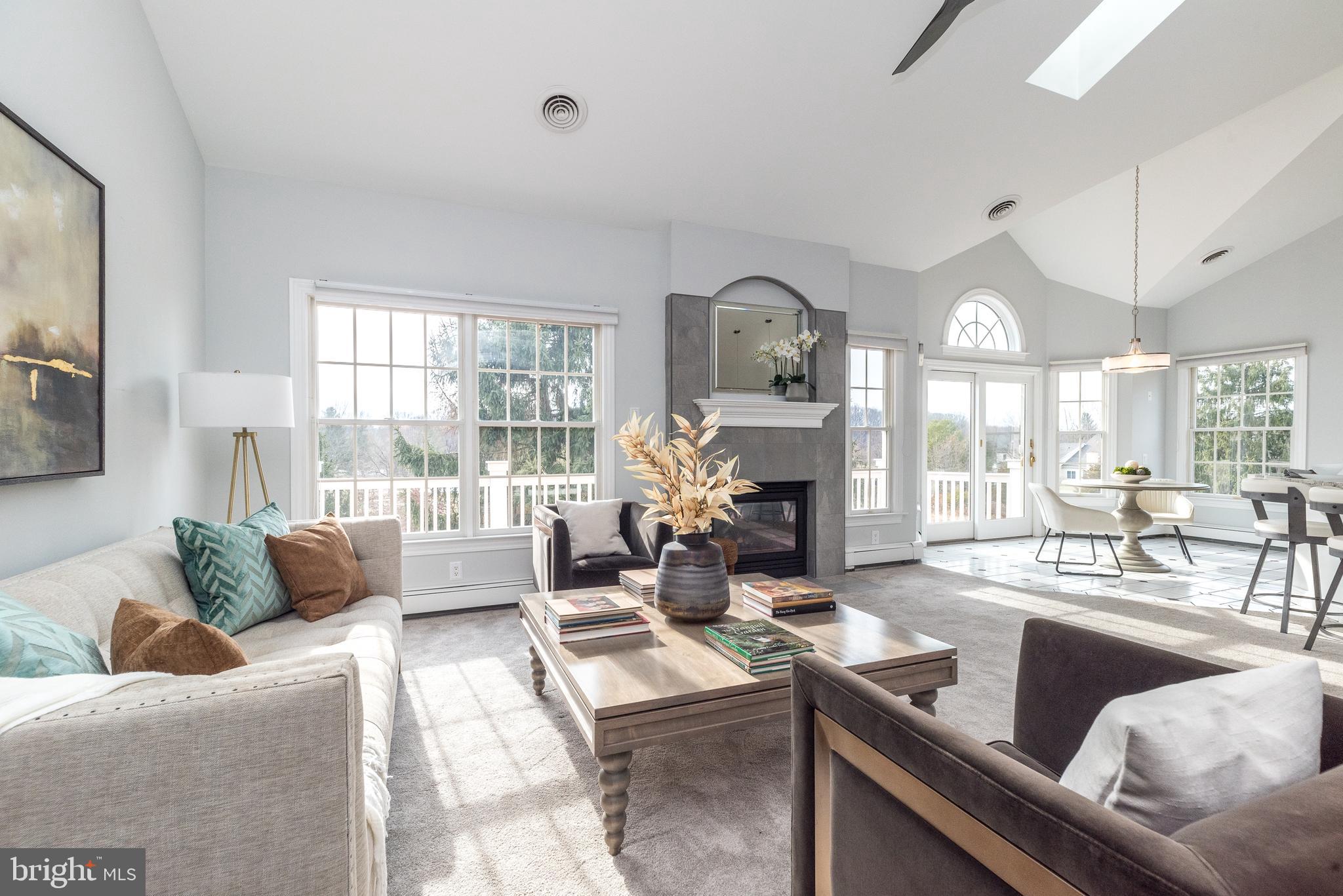 STONE RIDGE - Residential