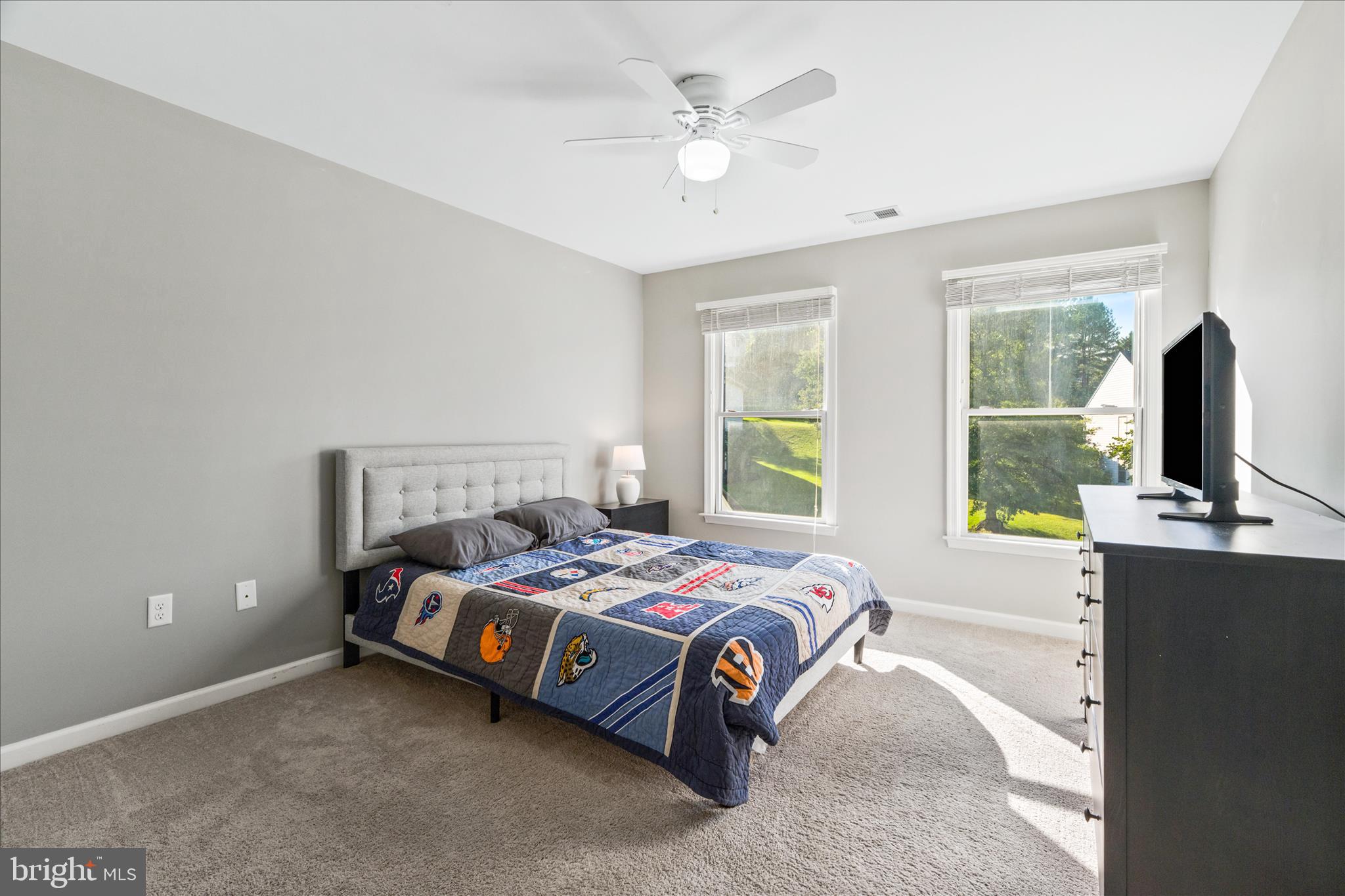 SPRING RIDGE - Residential