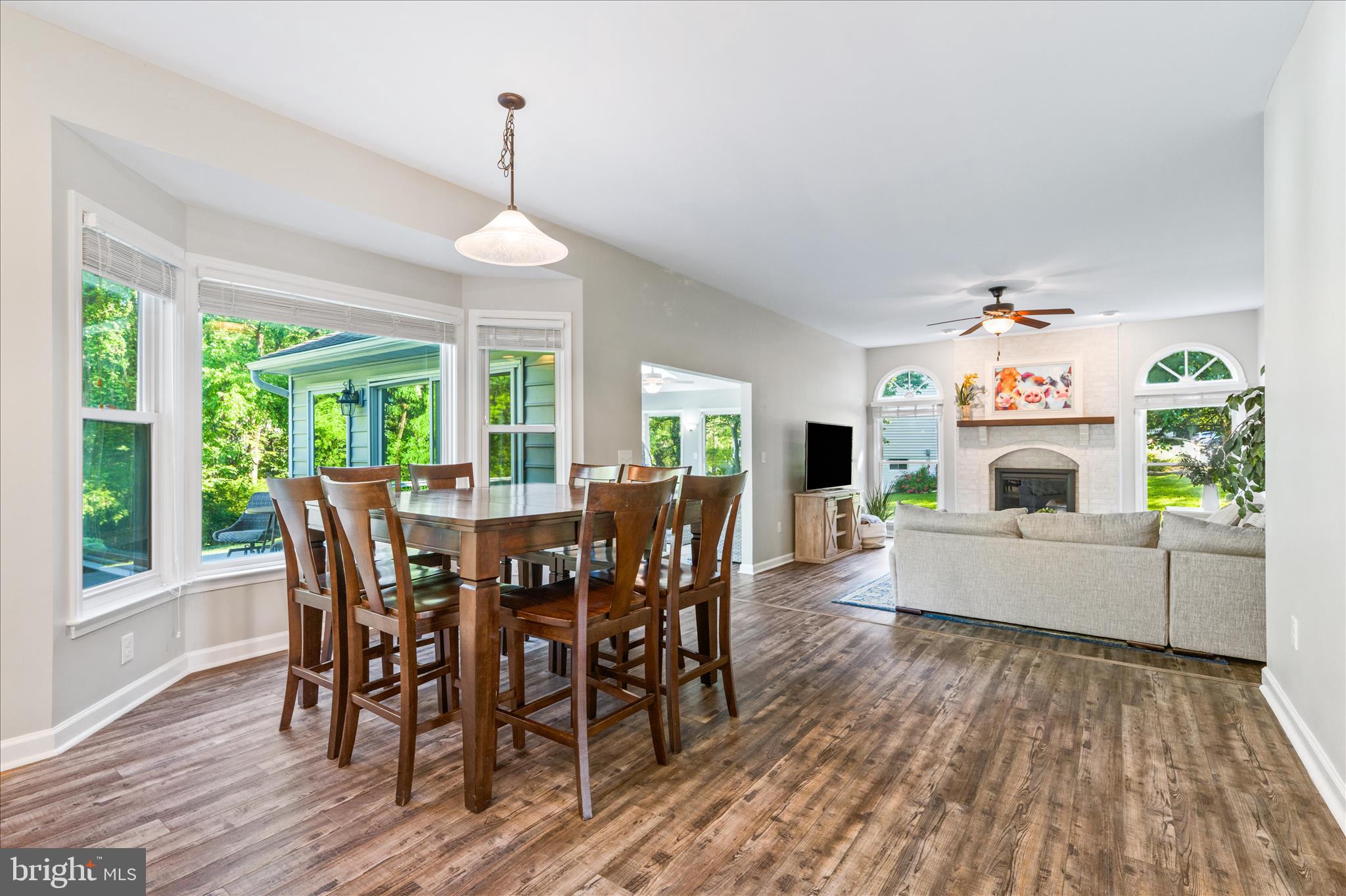 SPRING RIDGE - Residential
