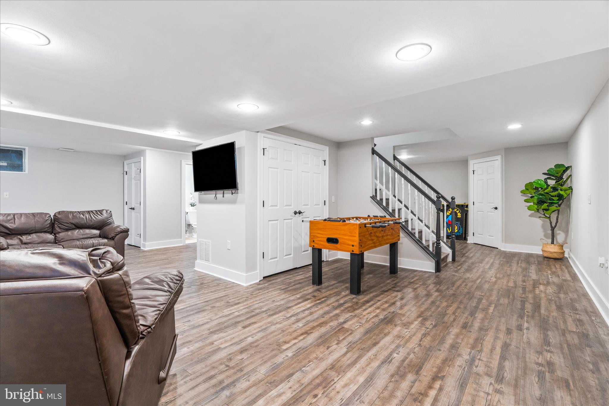 SPRING RIDGE - Residential