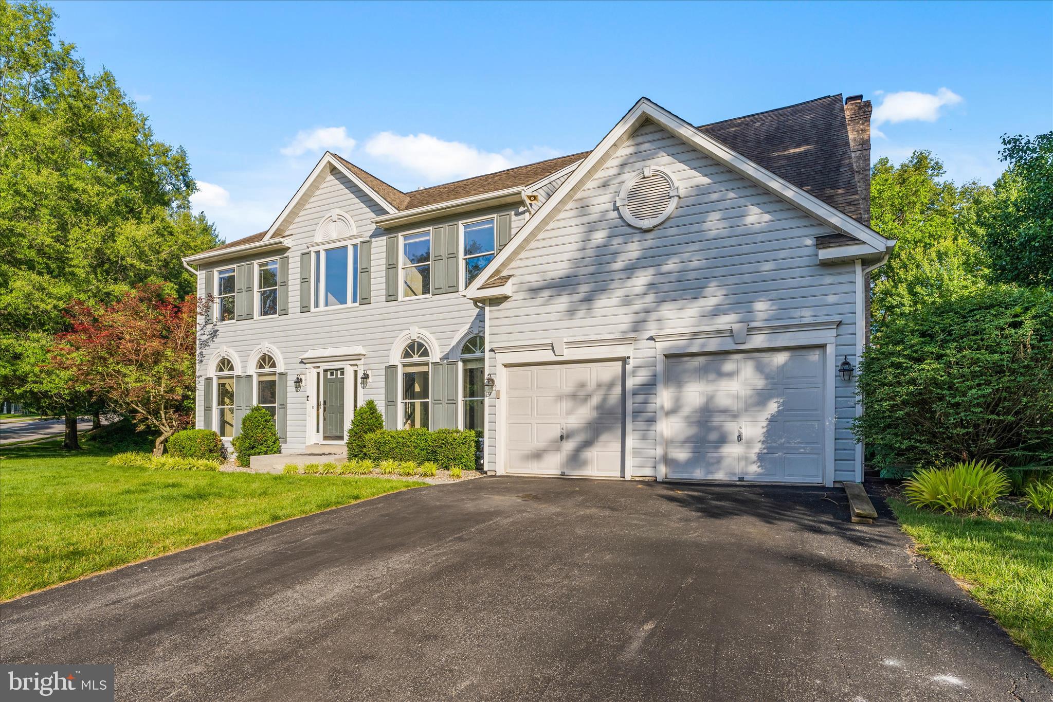 Situated on a large corner lot backing to preserved forest for added privacy and scenic views, this spacious 5-bedroom home offers the perfect blend of comfort, style, and convenience. The show-stopping all-glass window and door sunroom floods the home with natural light and opens to a huge Trex deck overlooking the private backyard — ideal for entertaining or relaxing in nature.
Inside, you’ll find an open and spacious layout featuring LVP flooring throughout all three finished levels. The oversized kitchen is a true centerpiece with a massive island, abundant cabinetry, and plenty of space for gathering. Upstairs, all bedrooms are generously sized, offering room for everyone to spread out comfortably.
Conveniently located just minutes from grocery stores, dining, and commuter routes including I-70, this home combines peaceful wooded surroundings with everyday accessibility.