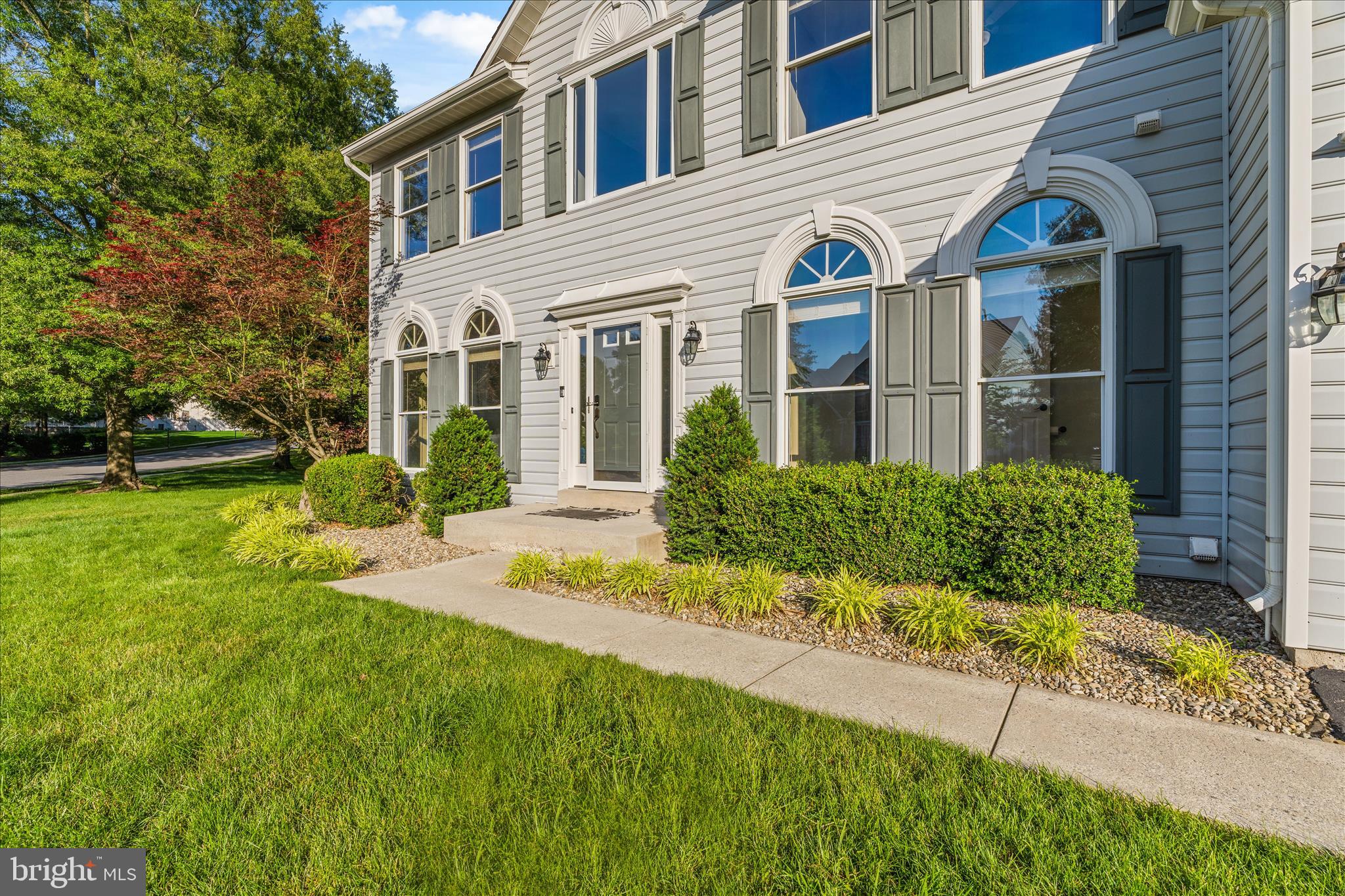 SPRING RIDGE - Residential