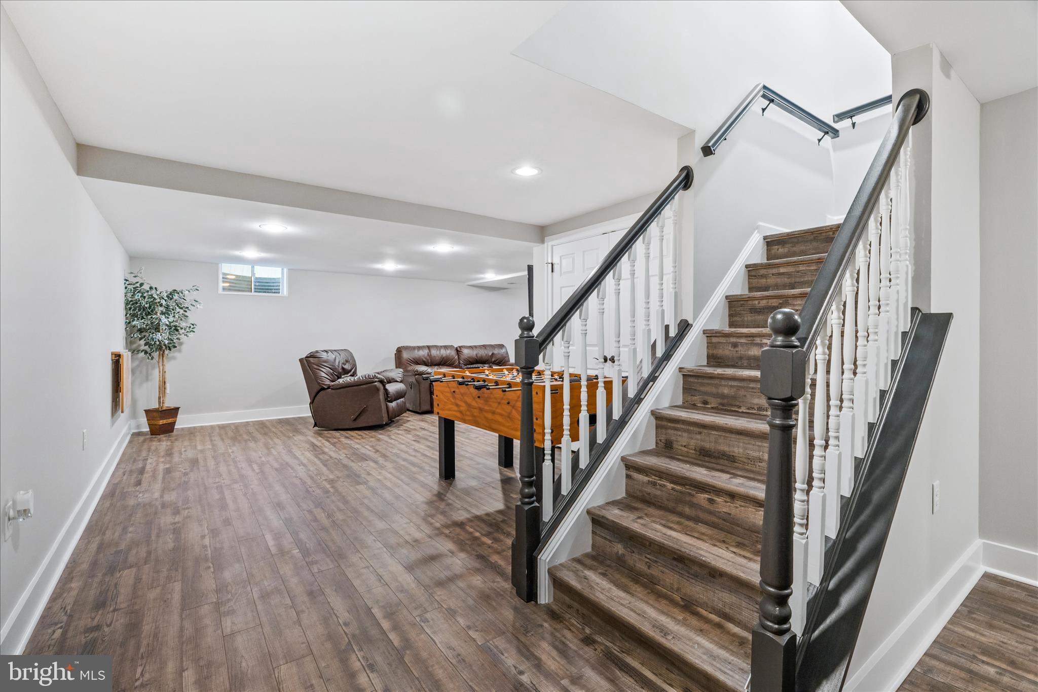 SPRING RIDGE - Residential