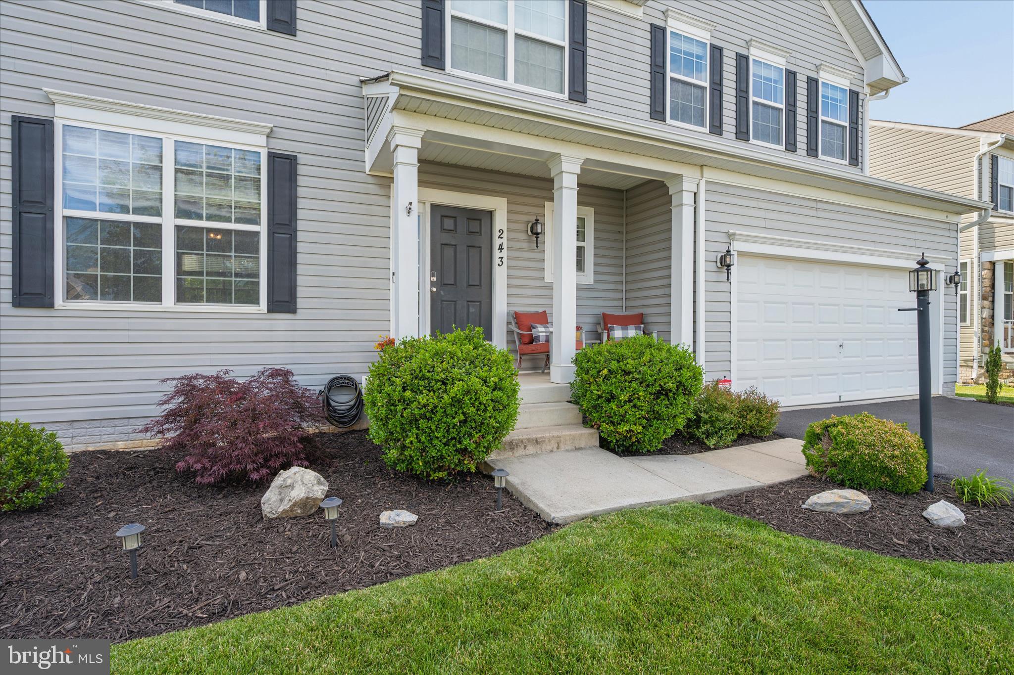 SUN MEADOW - Residential