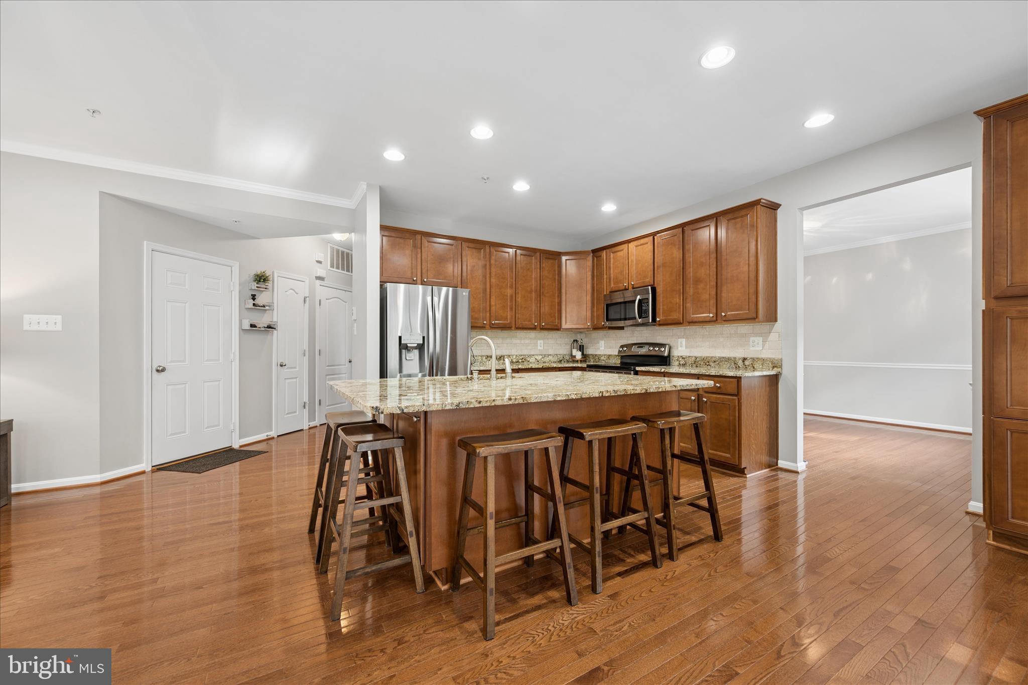 SUN MEADOW - Residential
