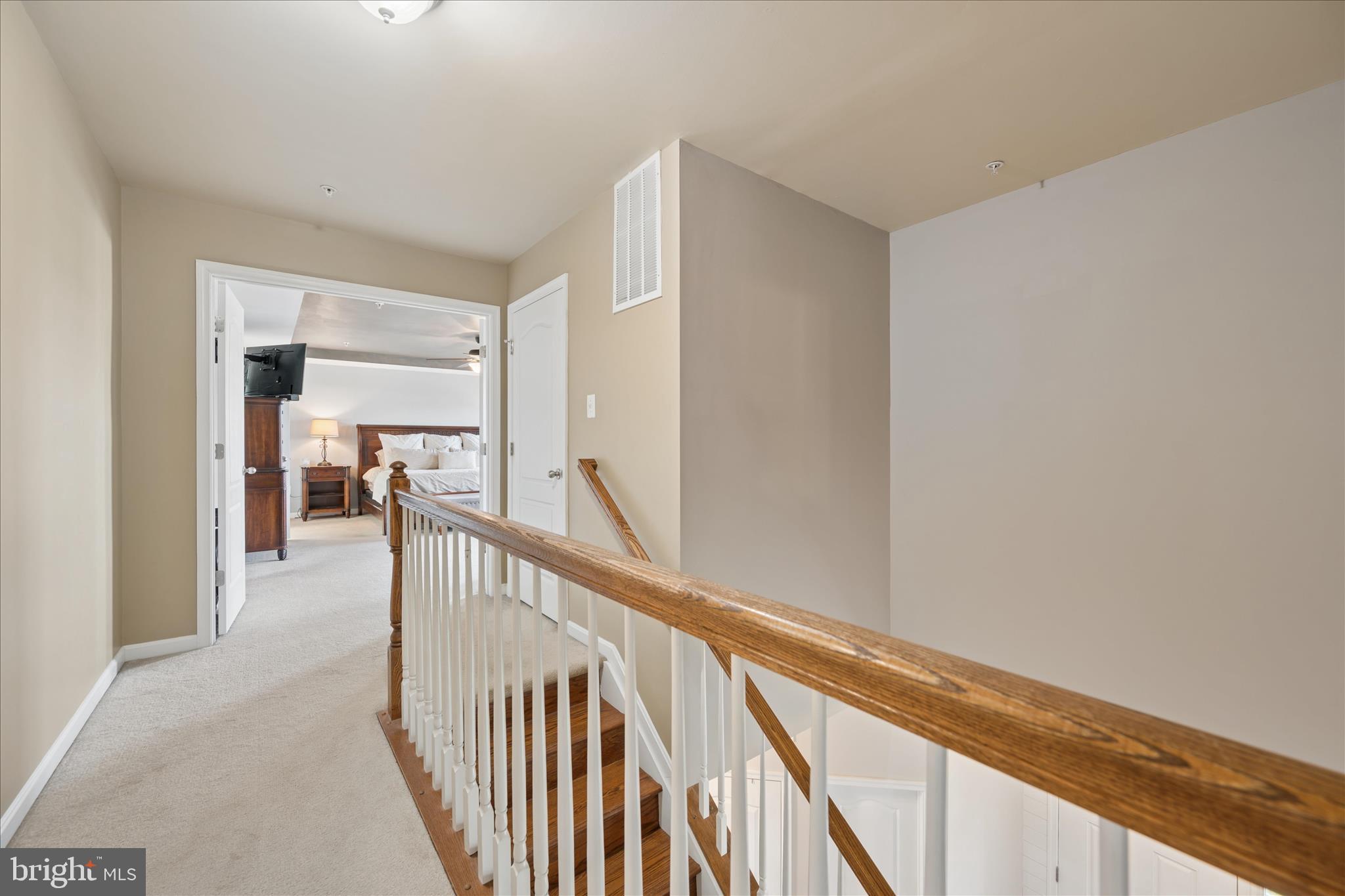 SUN MEADOW - Residential