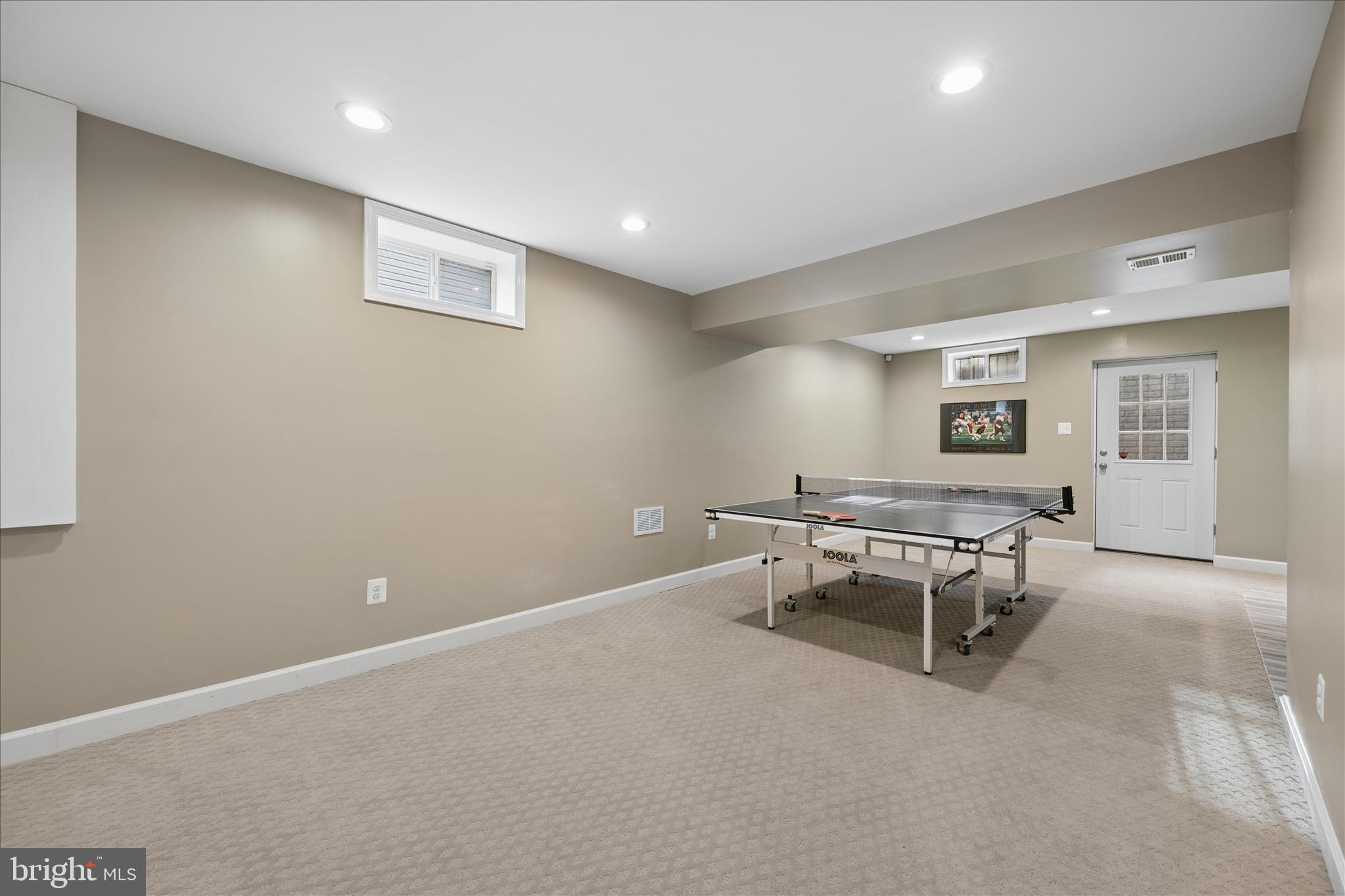 SUN MEADOW - Residential
