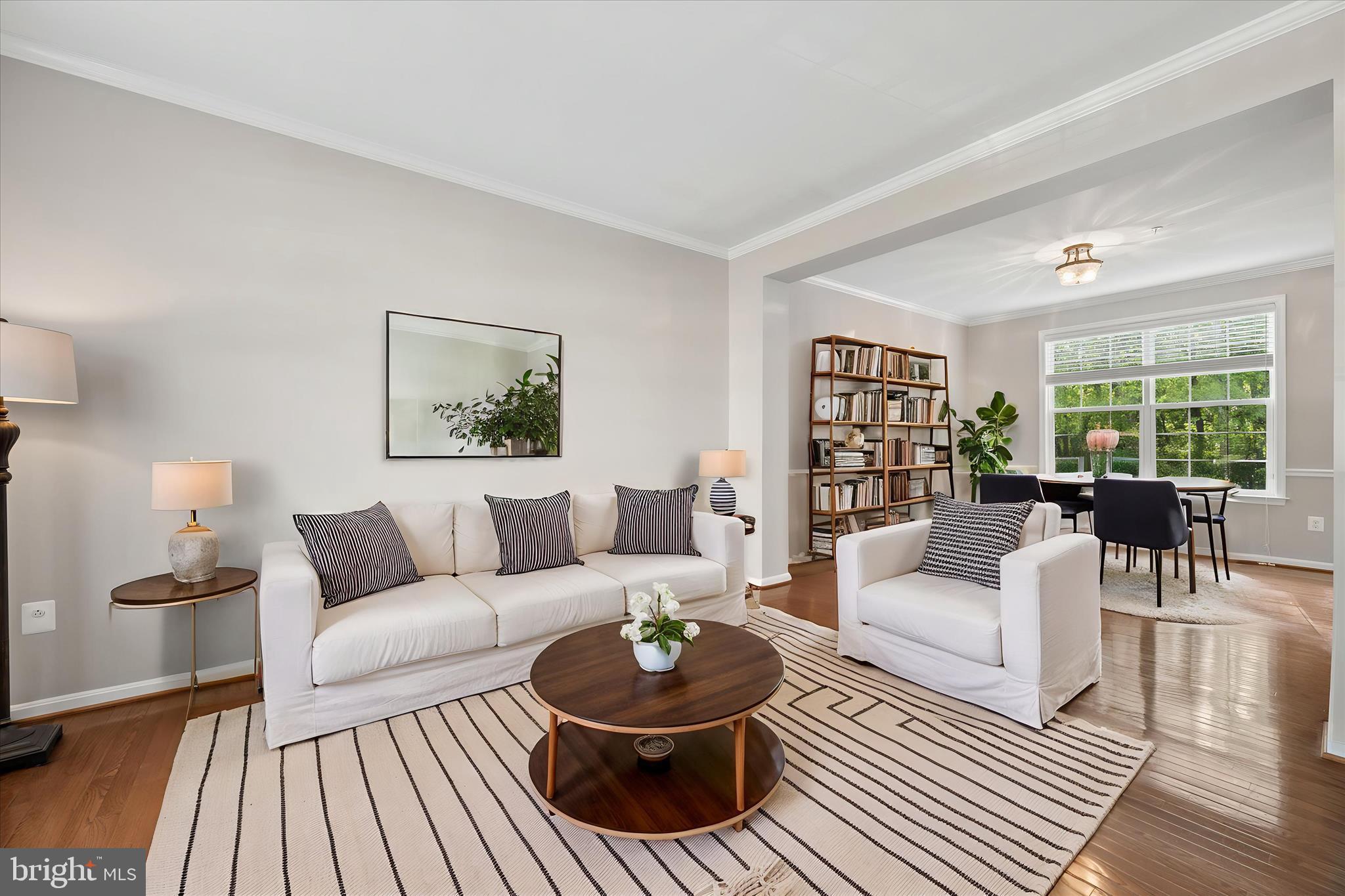 SUN MEADOW - Residential