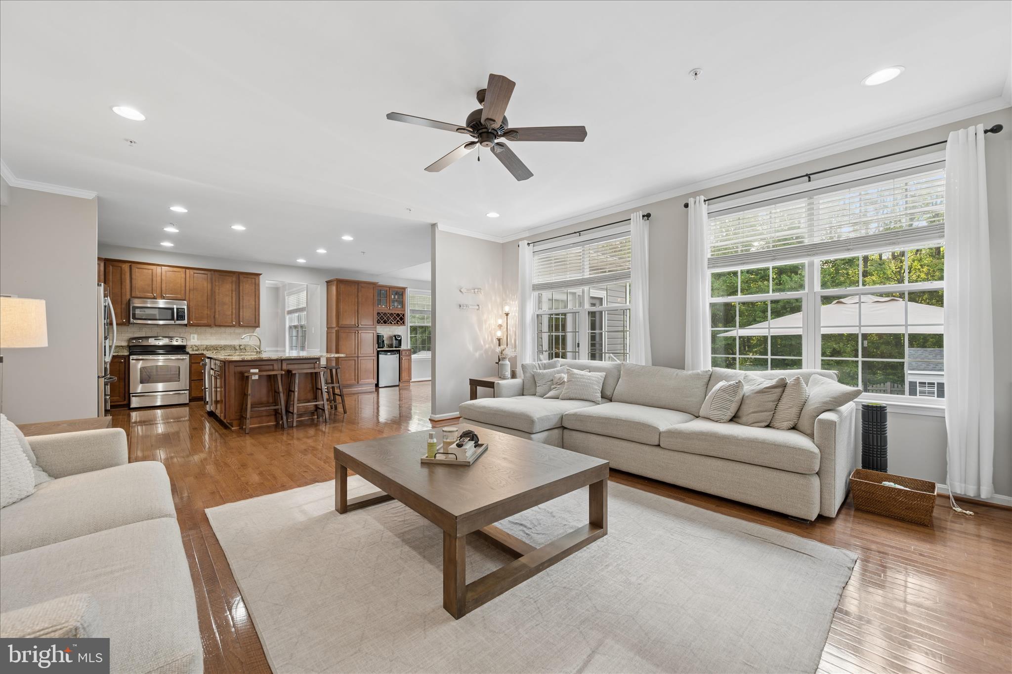 SUN MEADOW - Residential