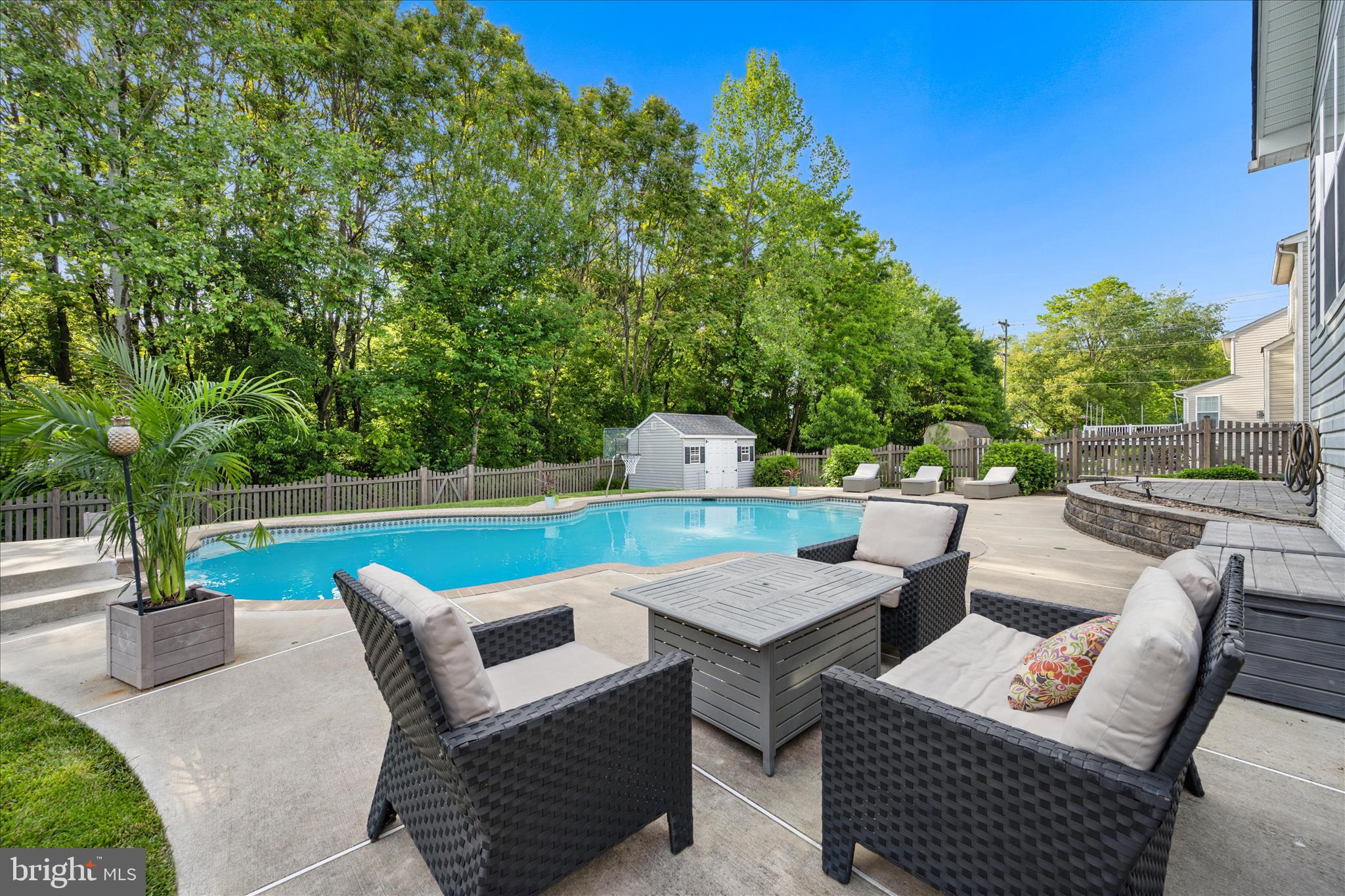 SUN MEADOW - Residential