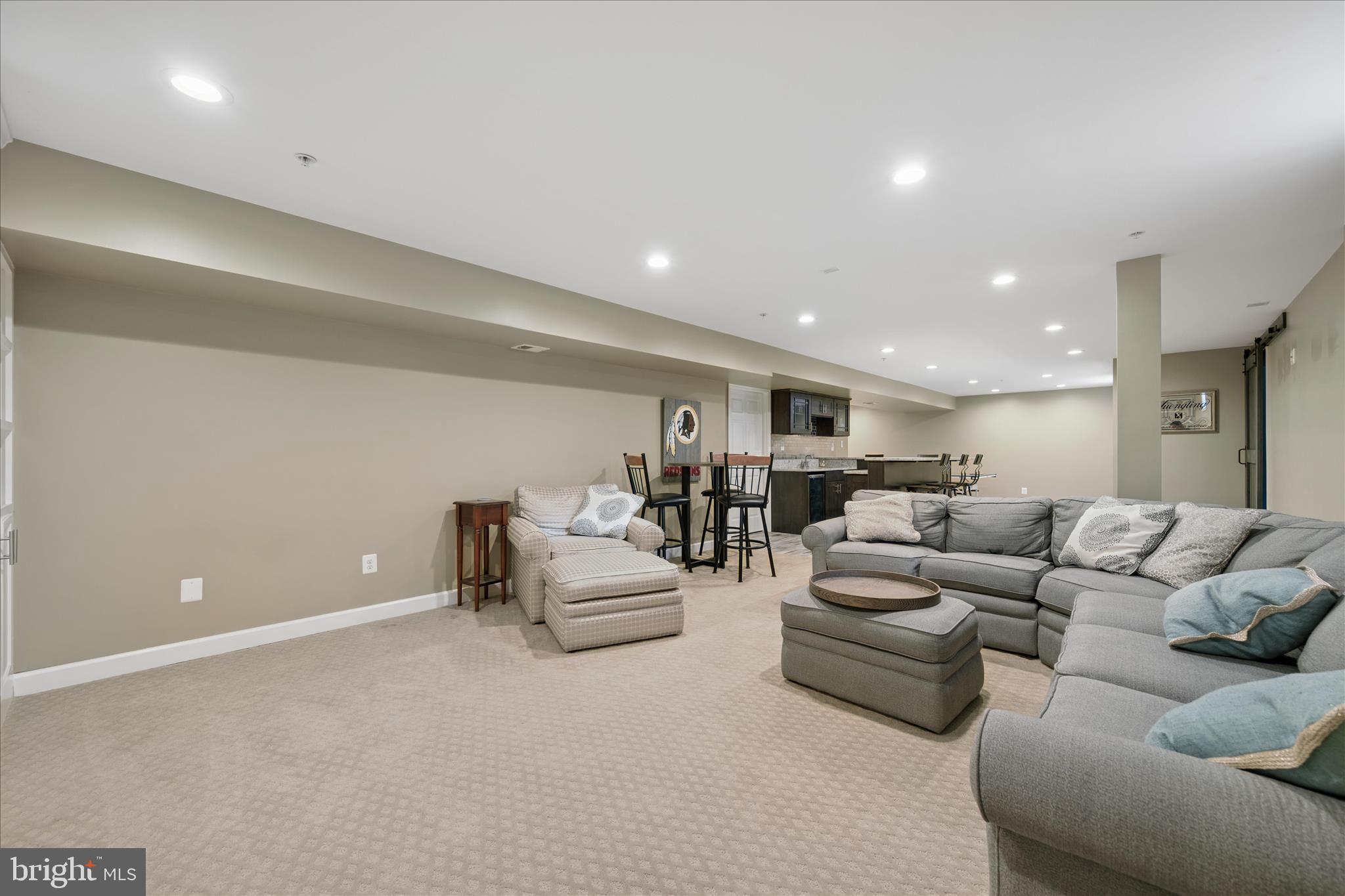 SUN MEADOW - Residential