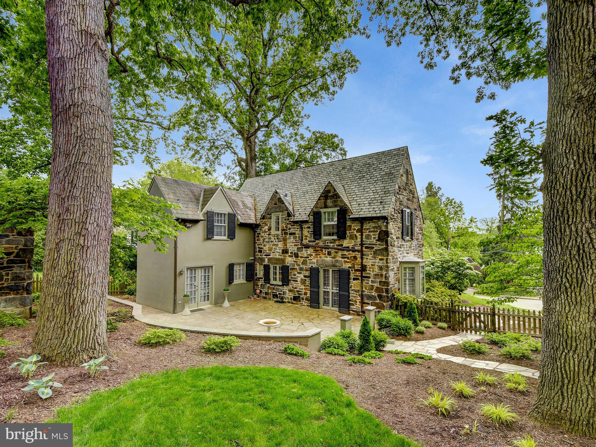 GREATER HOMELAND HISTORIC DISTRICT - Residential