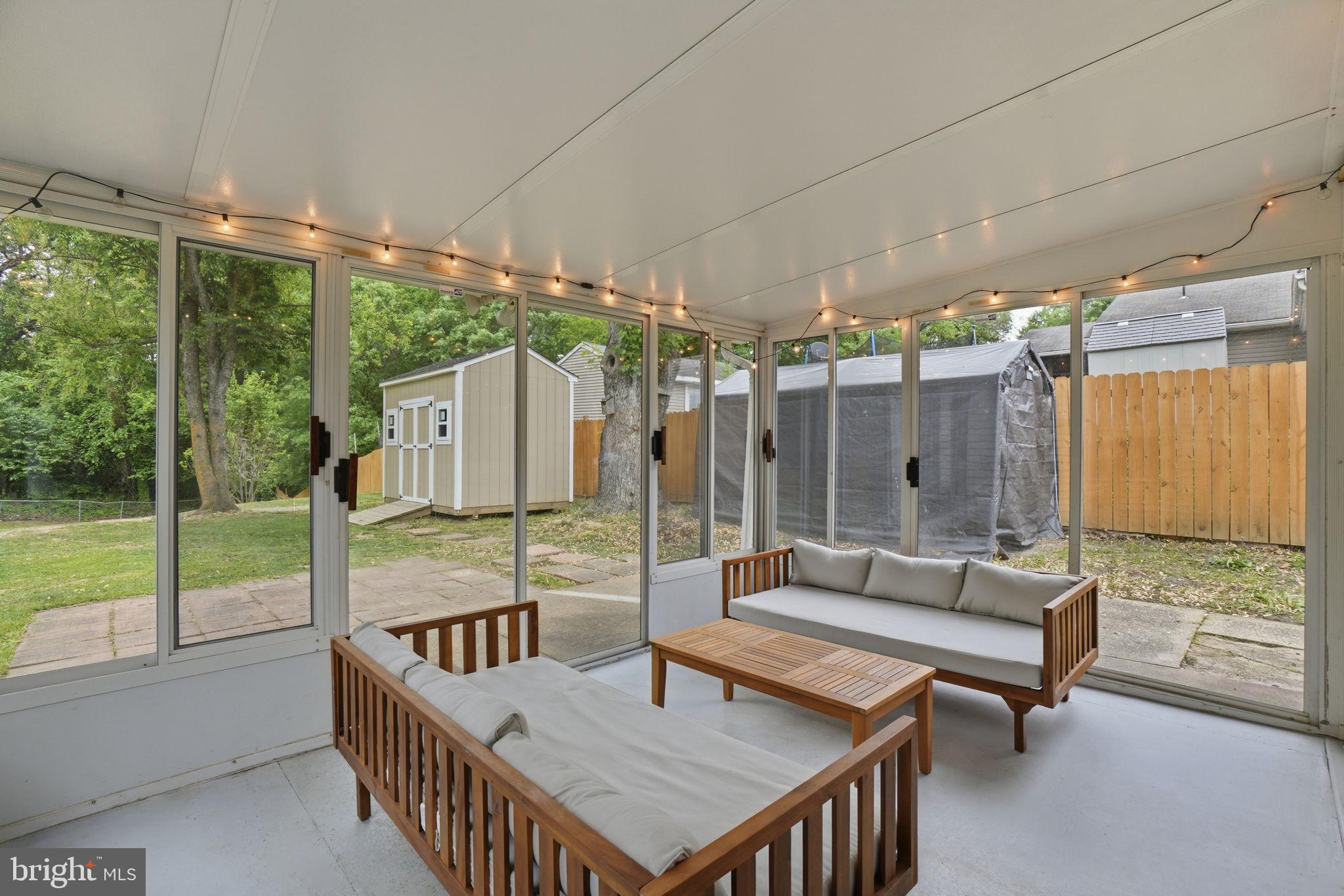 VIRGINIA HILLS - Residential