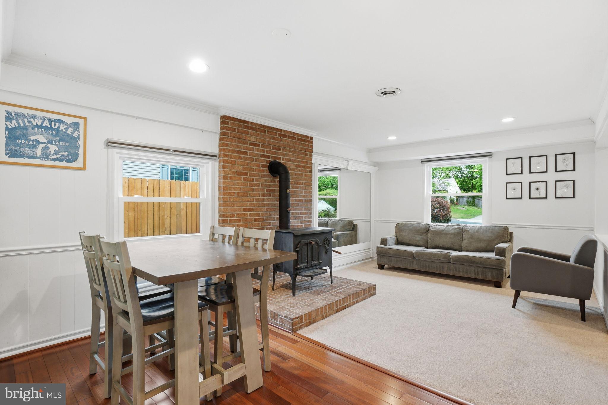 VIRGINIA HILLS - Residential