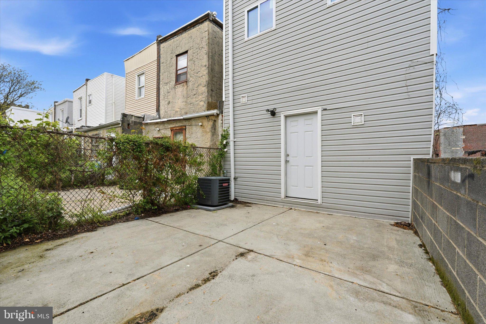 PHILADELPHIA - Residential