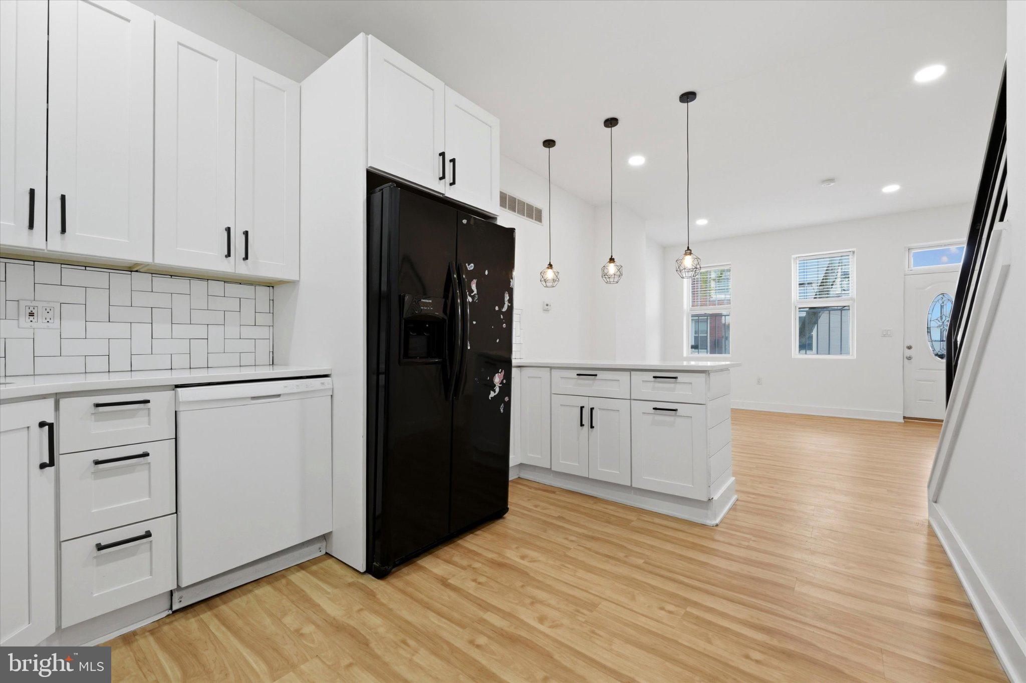 PHILADELPHIA - Residential