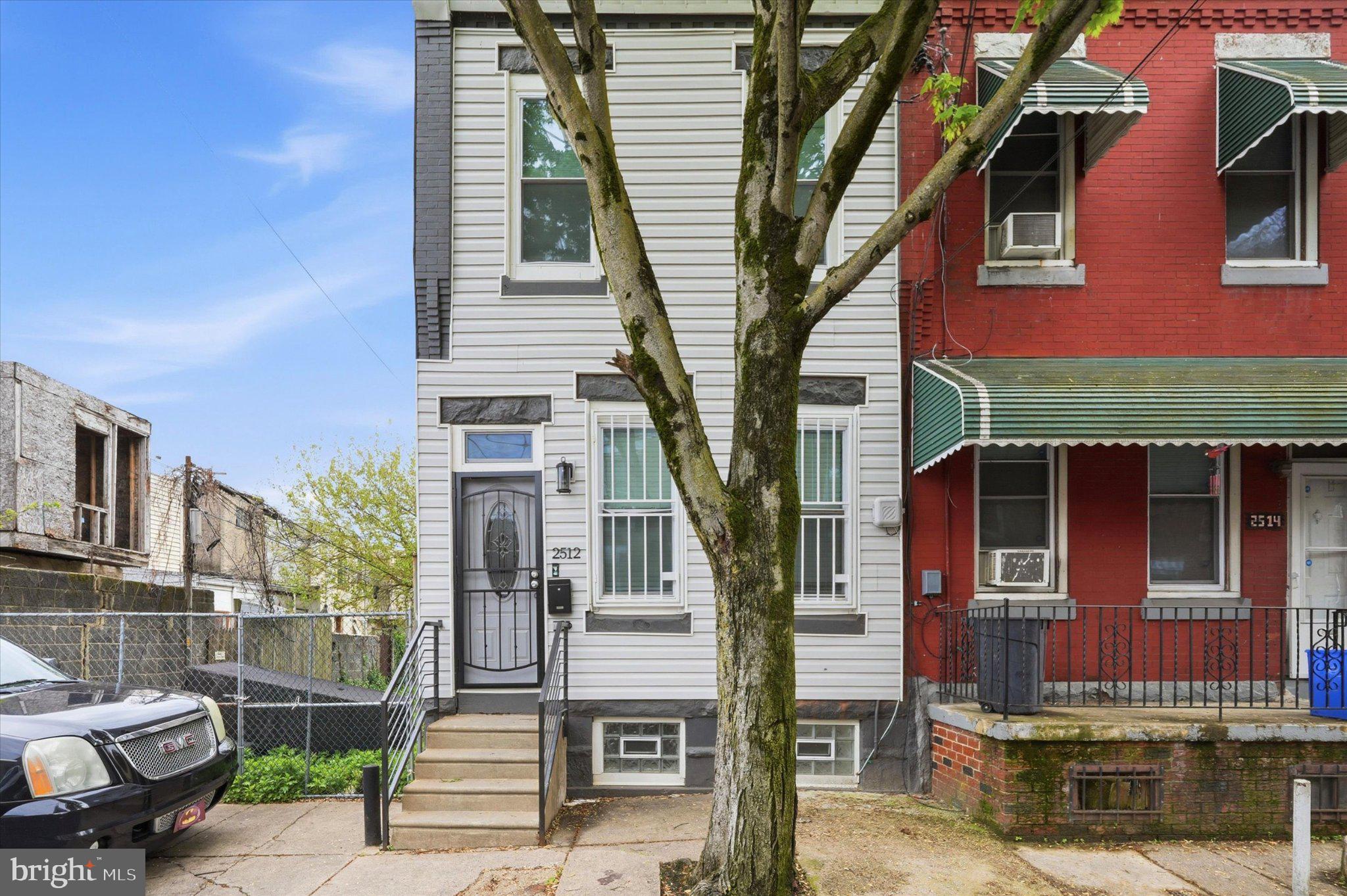 PHILADELPHIA - Residential