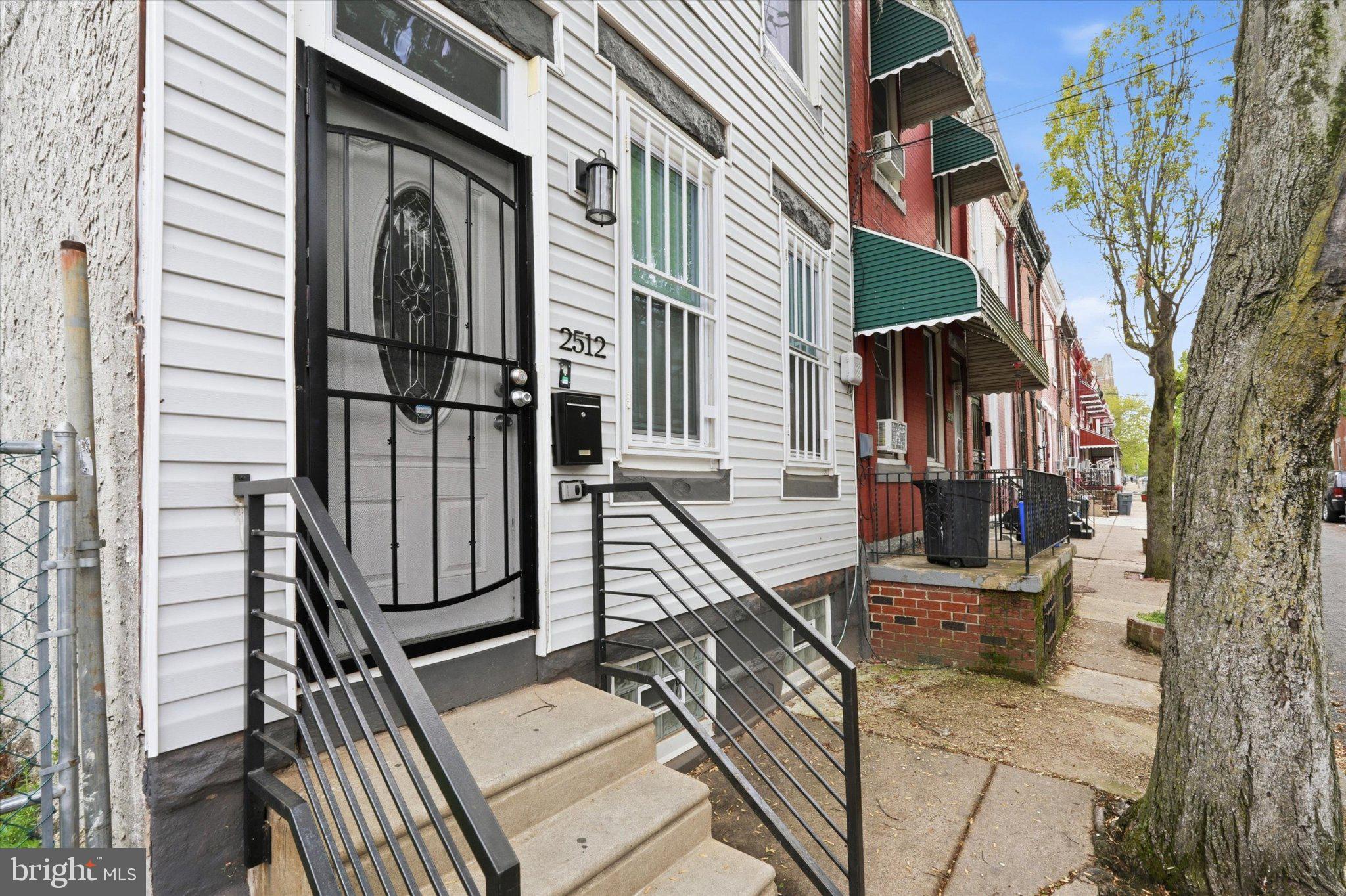 PHILADELPHIA - Residential