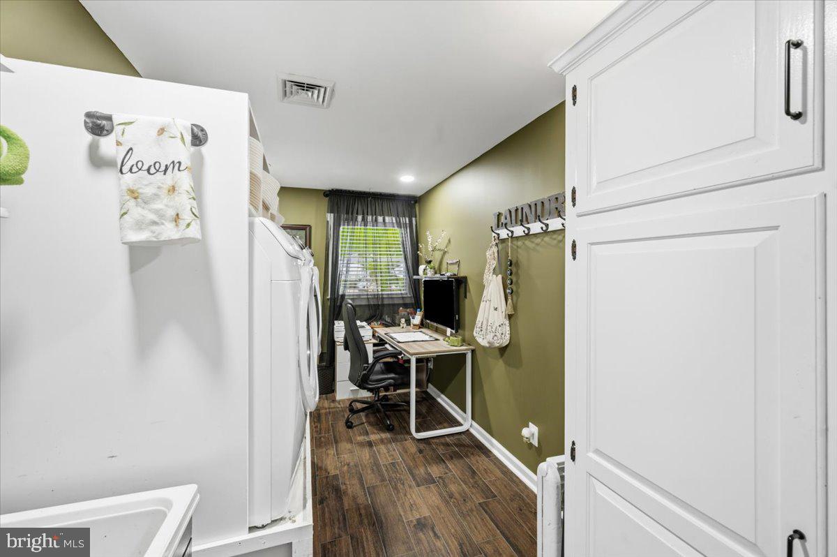 GLEN HAVEN - Residential